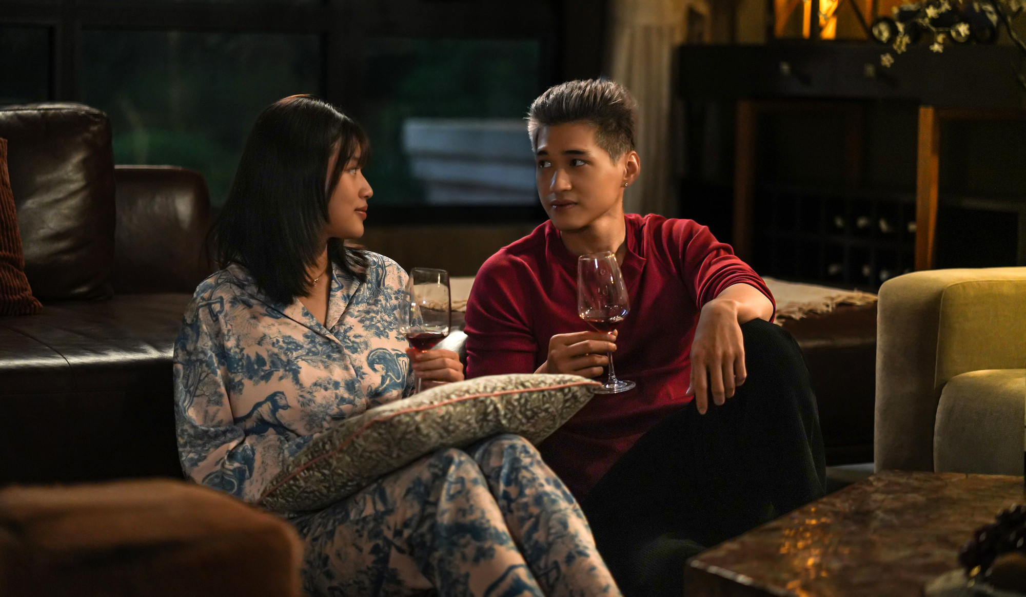 Diễn xuất của các diễn viên trẻ trong phim được đánh giá là tròn vai.