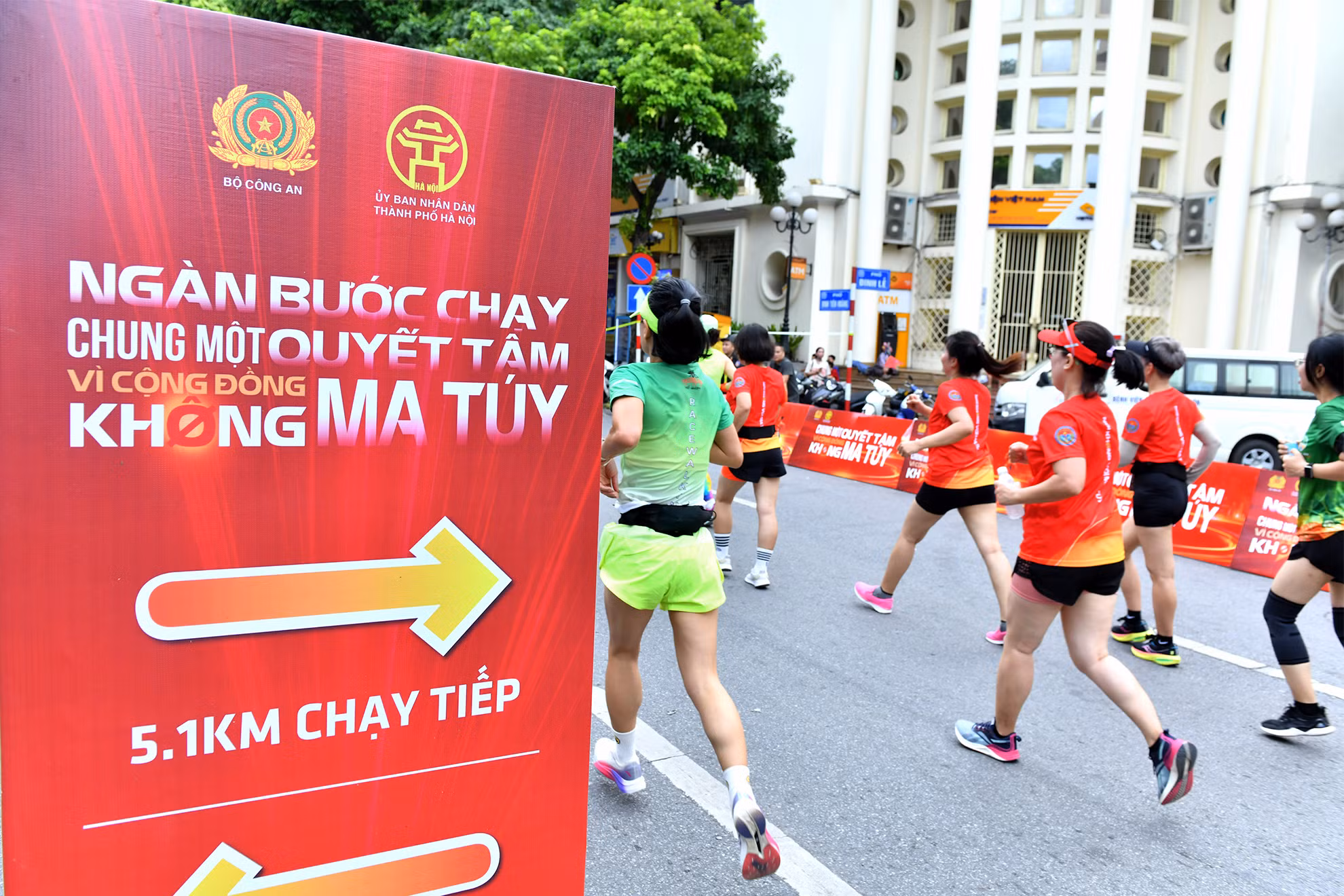 Những bước chạy lan tỏa thông điệp Chung một quyết tâm - Vì cộng đồng không ma túy.