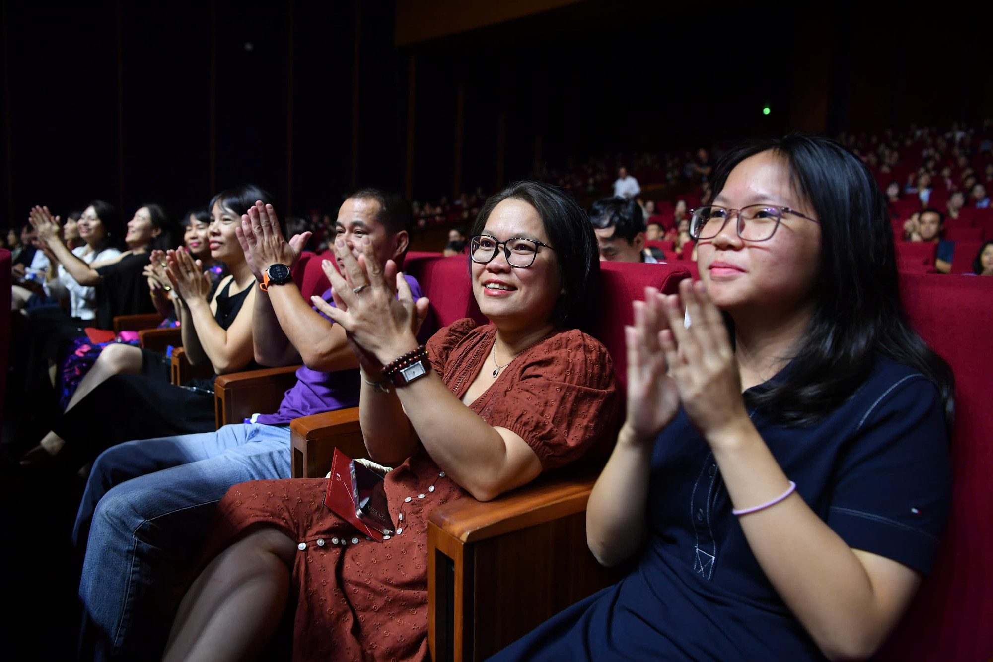 Khán giả trong đêm nhạc.