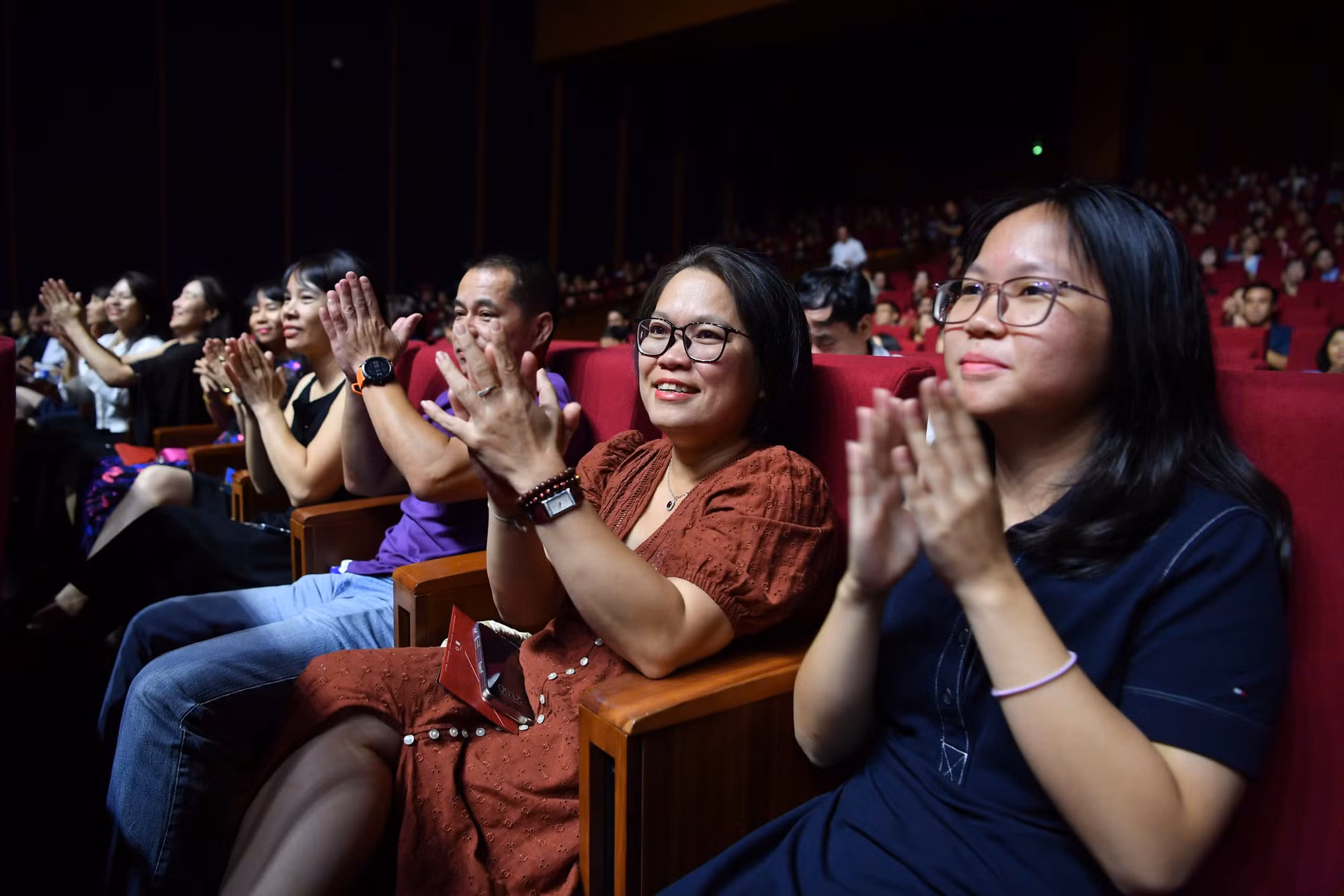 Khán giả trong đêm nhạc.