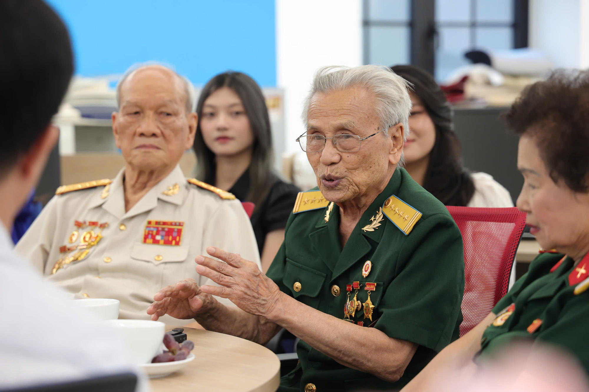 Đại tá Lê Văn Tính.