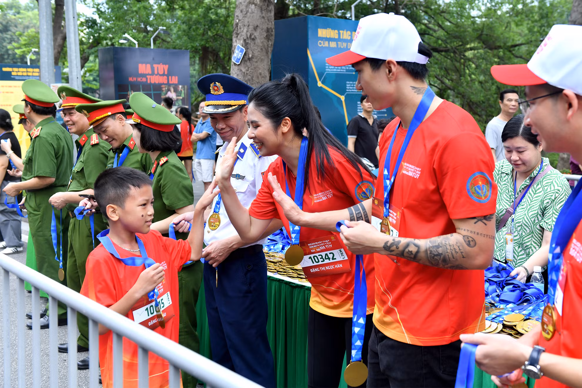 Niềm vui chiến thắng.