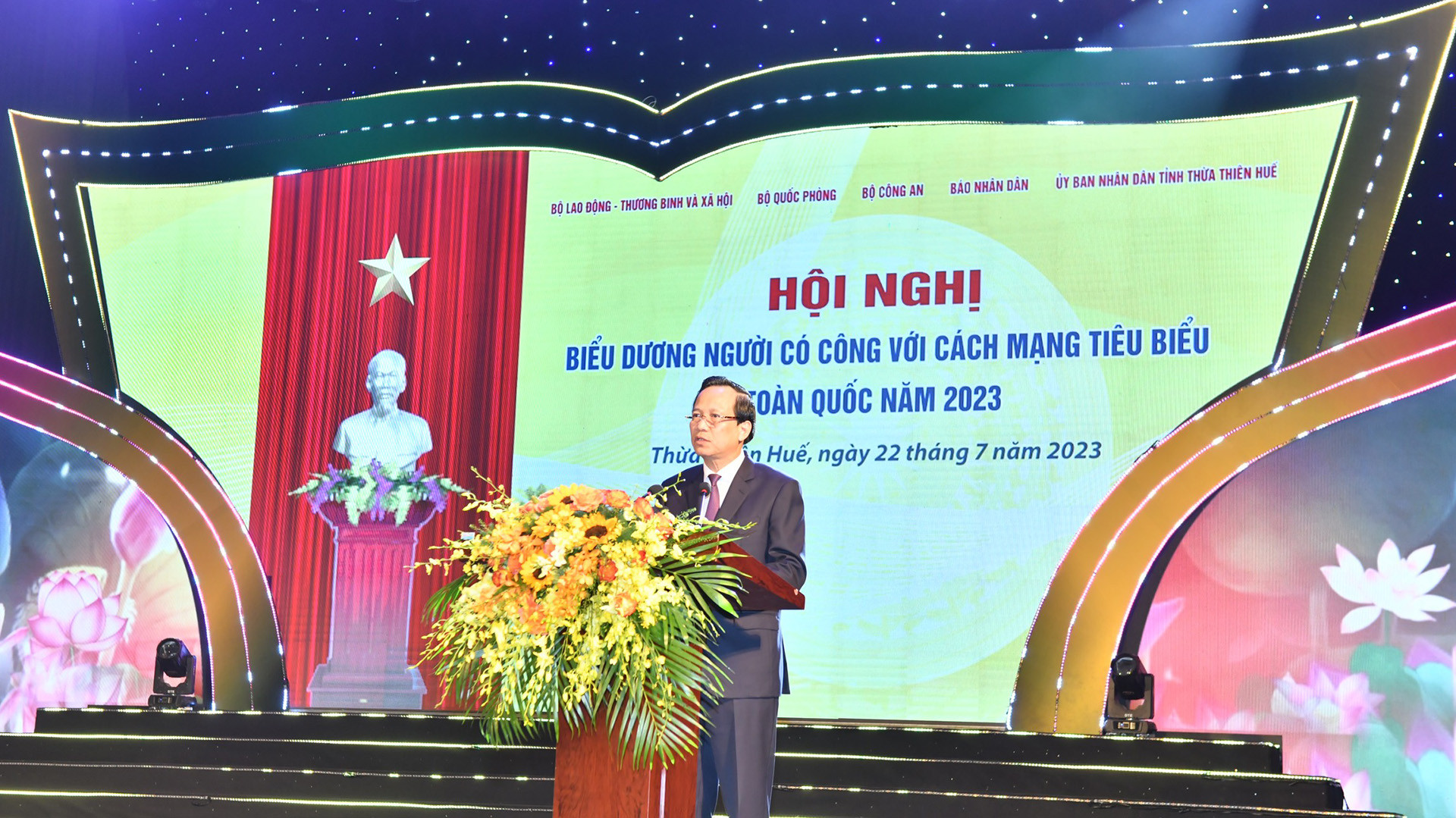 Bộ trưởng Lao động-Thương binh và Xã hội Đào Ngọc Dung phát biểu tại Hội nghị.