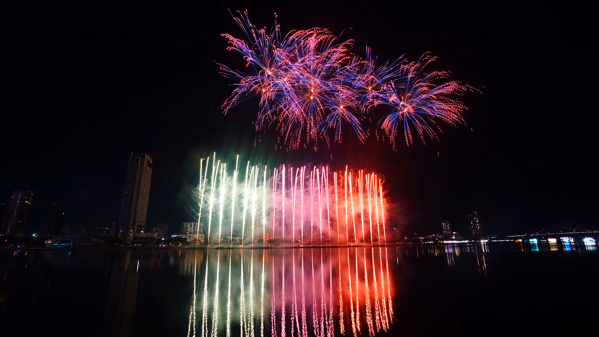 Phần thi đội Phần Lan mang lại nhiều cảm xúc cho khán giả.