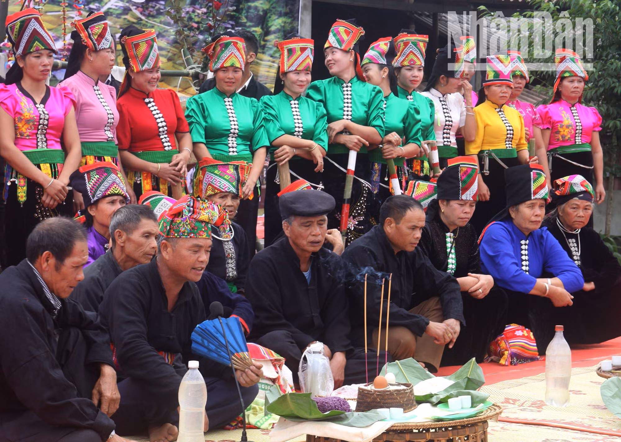Tái hiện lễ hội Pang A của đồng bào dân tộc La Ha tại xã Ngọc Chiến, huyện Mường La. (Ảnh: Quốc Tuấn)