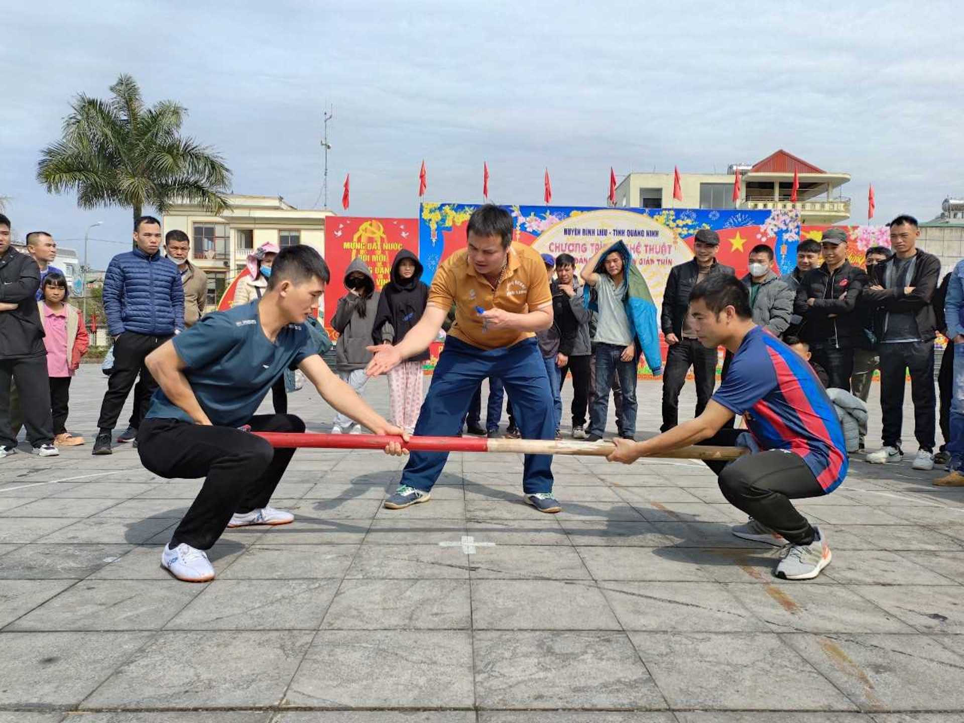 Các hoạt động văn hóa, thể thao được tổ chức thường xuyên góp phần gắn kết tình đoàn kết các dân tộc trên địa bàn huyện Bình Liêu.