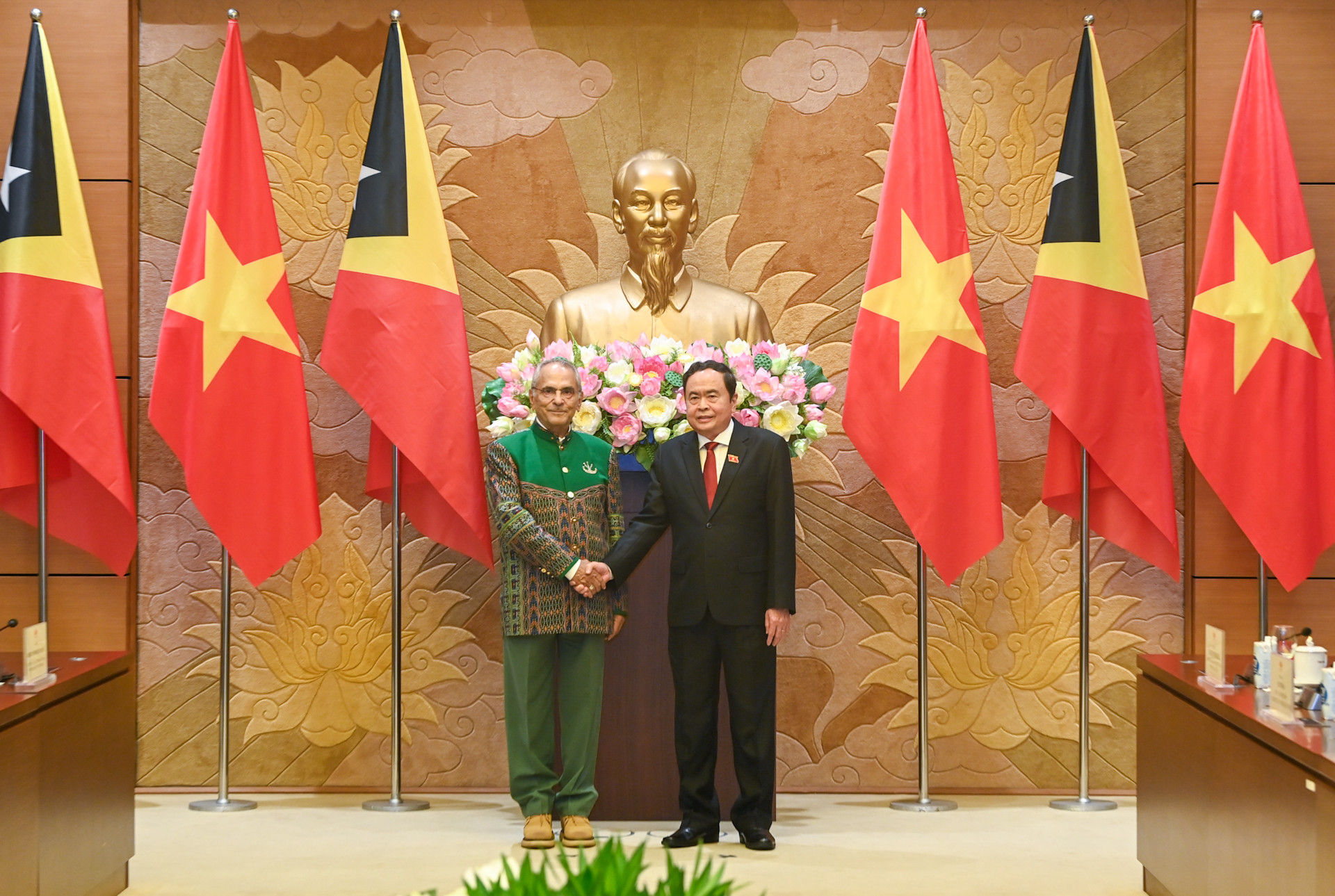 Chủ tịch Quốc hội Trần Thanh Mẫn và Tổng thống Timor-Leste Jose Ramos-Horta tại buổi hội kiến.