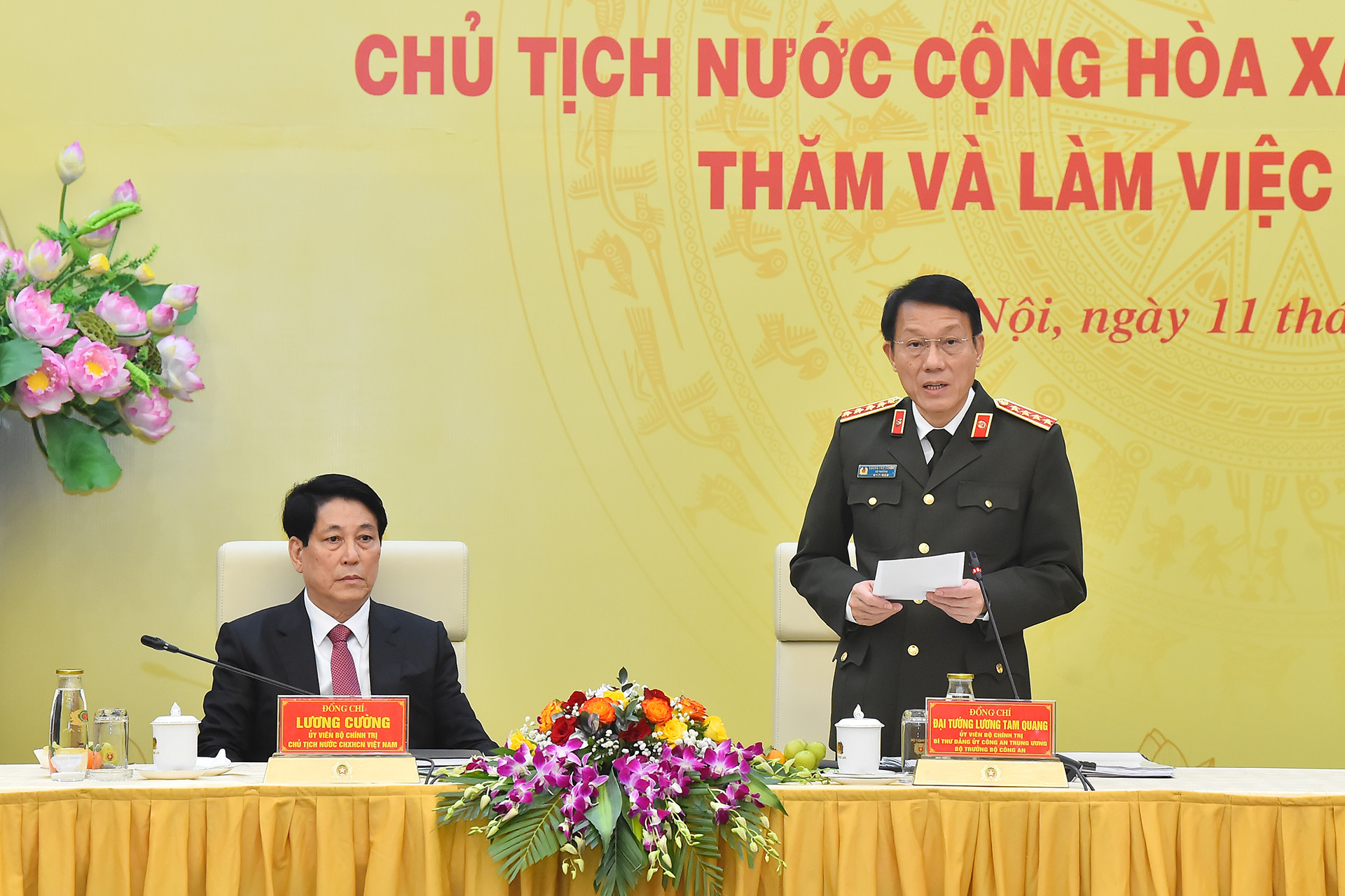 Bộ trưởng Công an Lương Tam Quang phát biểu ý kiến tại buổi làm việc. Bộ trưởng Công an Lương Tam Quang phát biểu ý kiến tại buổi làm việc.