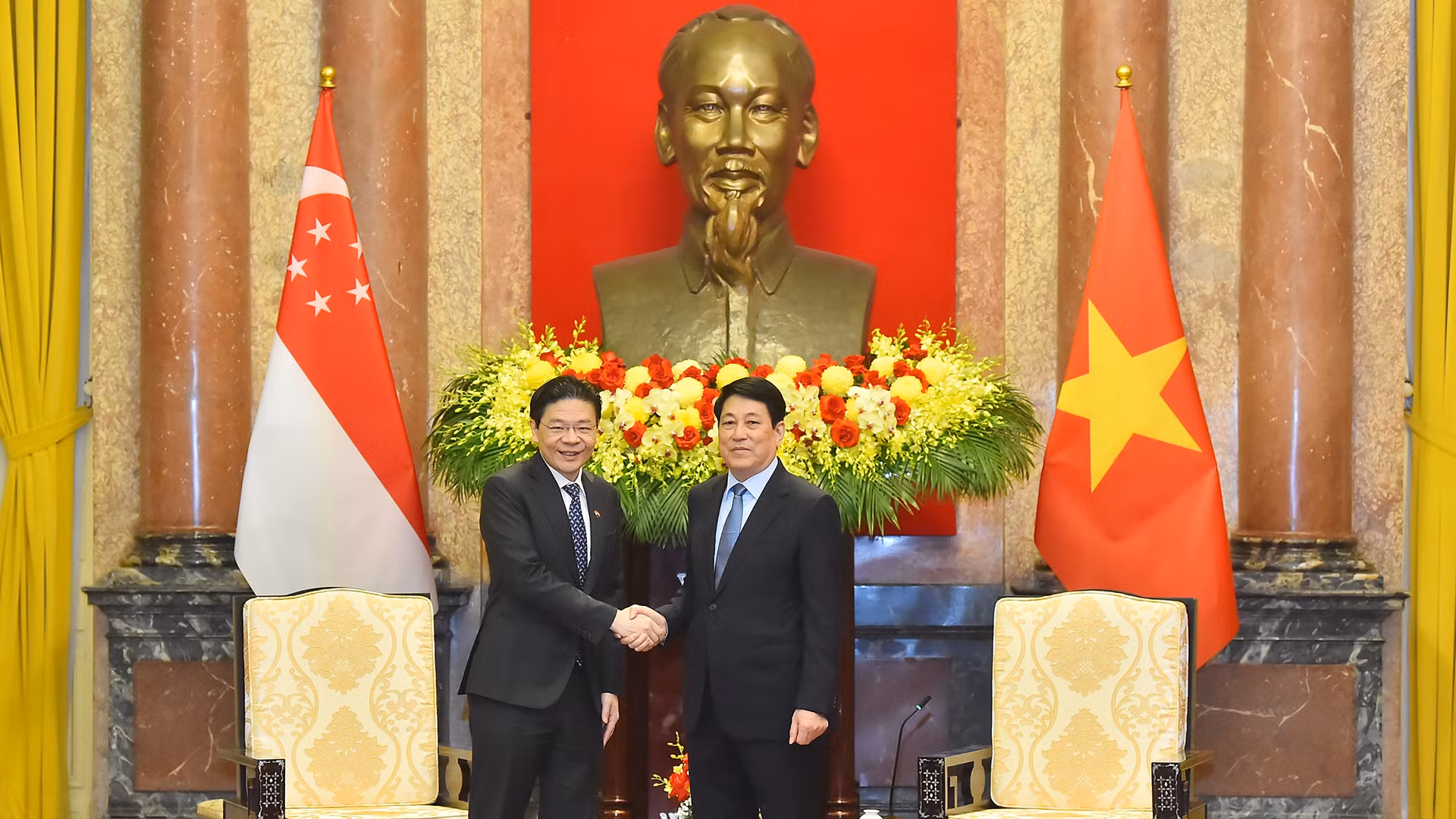 Chủ tịch nước Lương Cường và Thủ tướng Singapore Lawrence Wong.