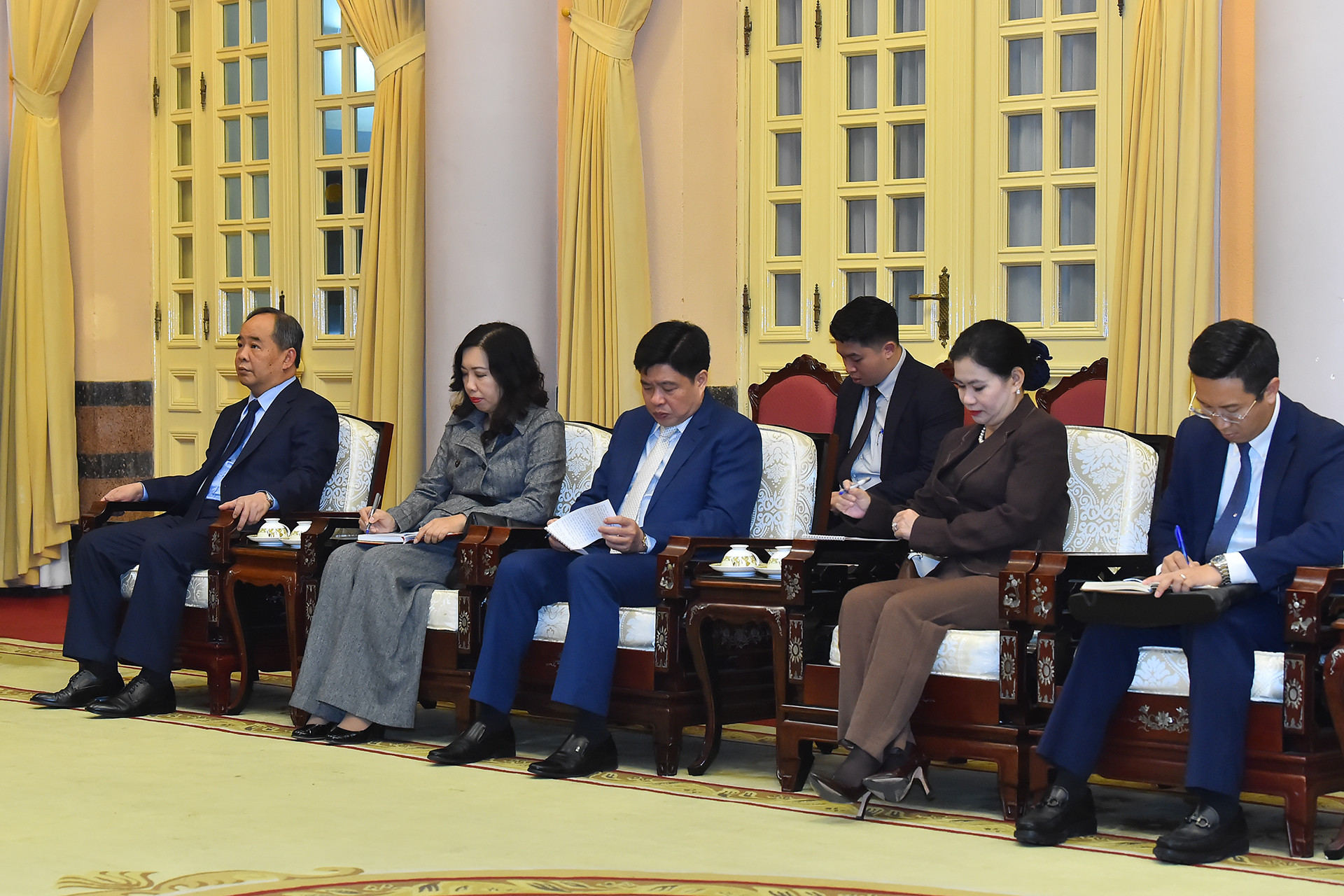 Các đại biểu Việt Nam tại buổi tiếp.