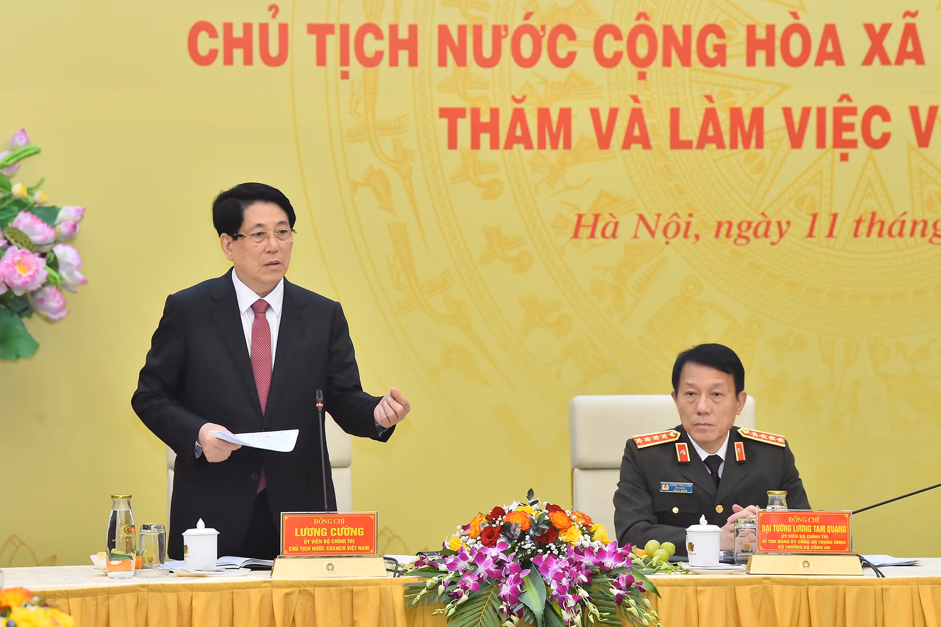 Chủ tịch nước Lương Cường phát biểu ý kiến chỉ đạo tại buổi làm việc với Bộ Công an. Chủ tịch nước Lương Cường phát biểu ý kiến chỉ đạo tại buổi làm việc với Bộ Công an.