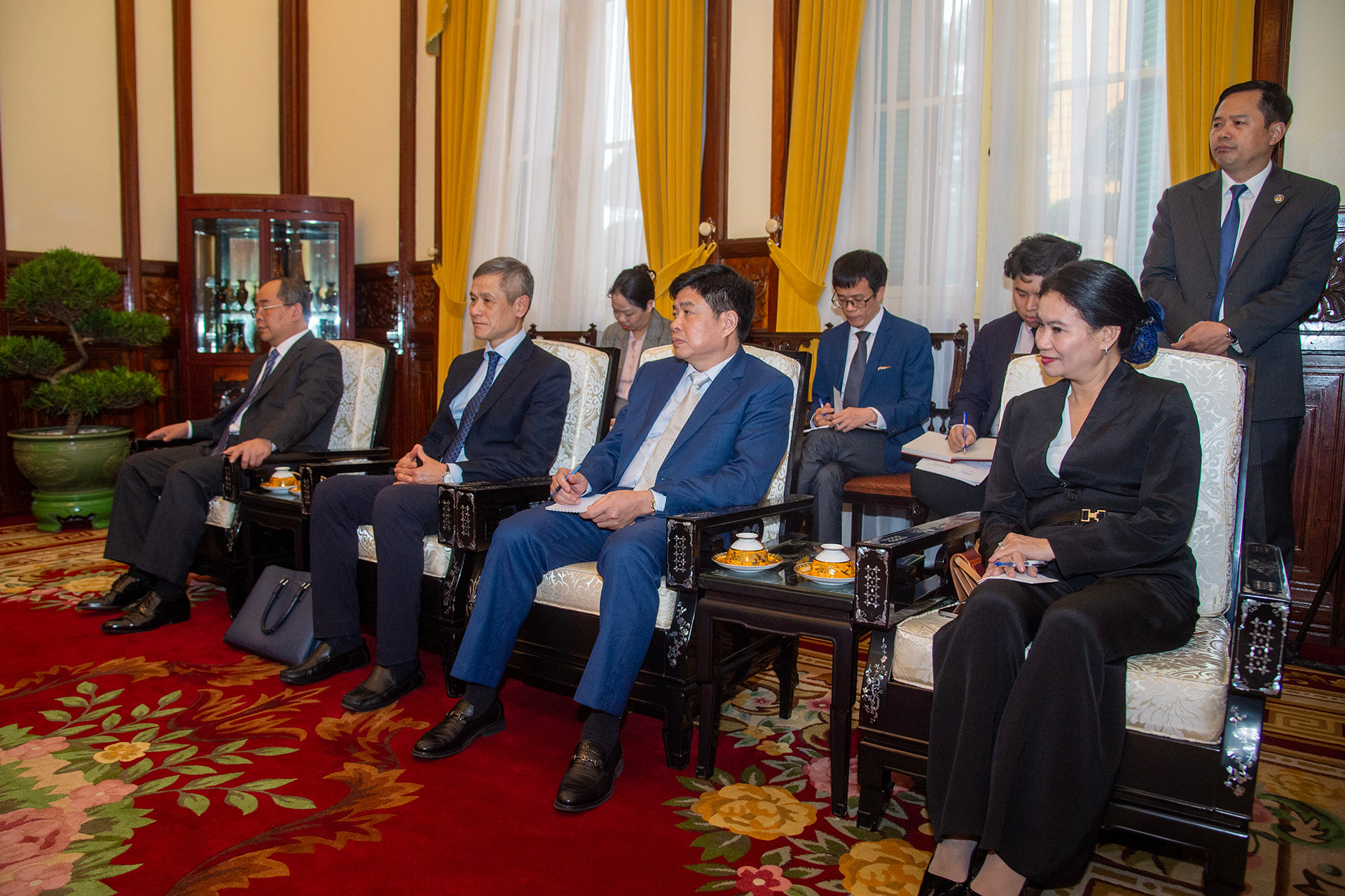 Các đại biểu Việt Nam tại buổi tiếp.