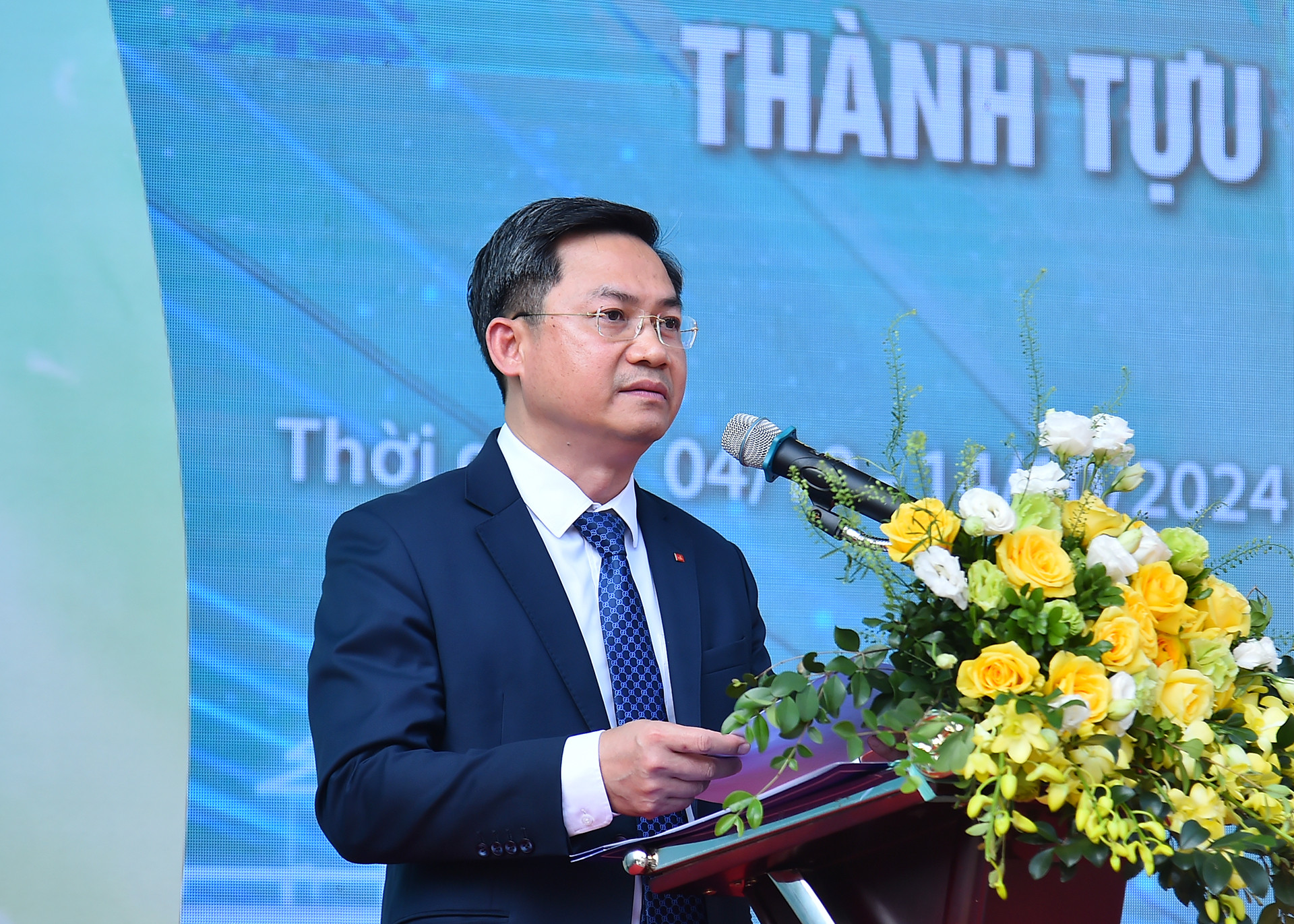 Phó Chủ tịch Ủy ban nhân dân thành phố Hà Nội Hà Minh Hải phát biểu khai mạc triển lãm. Phó Chủ tịch Ủy ban nhân dân thành phố Hà Nội Hà Minh Hải phát biểu khai mạc triển lãm.