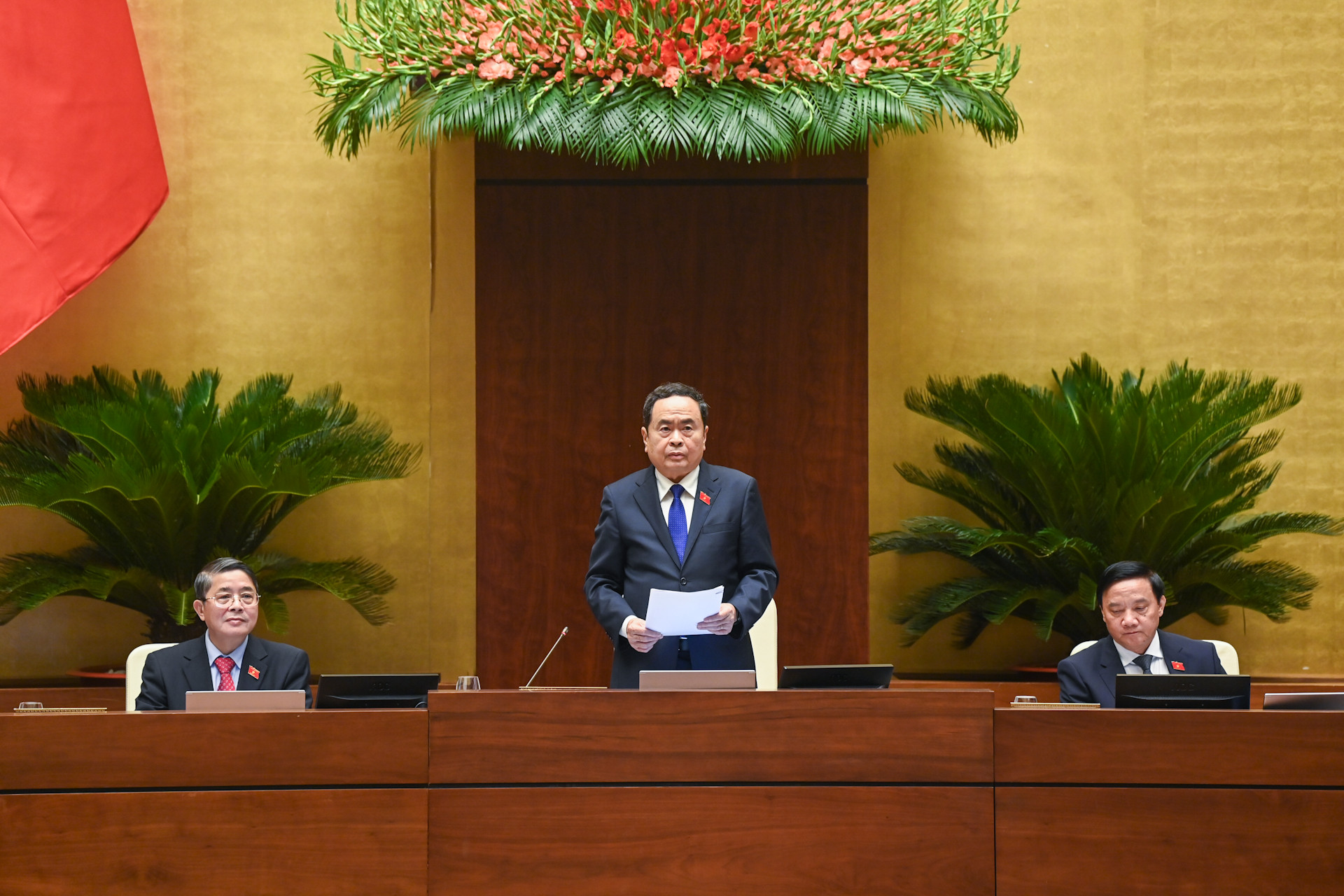 Chủ tịch Quốc hội Trần Thanh Mẫn điều hành Lễ tuyên thệ nhậm chức của Chủ tịch nước Lương Cường.