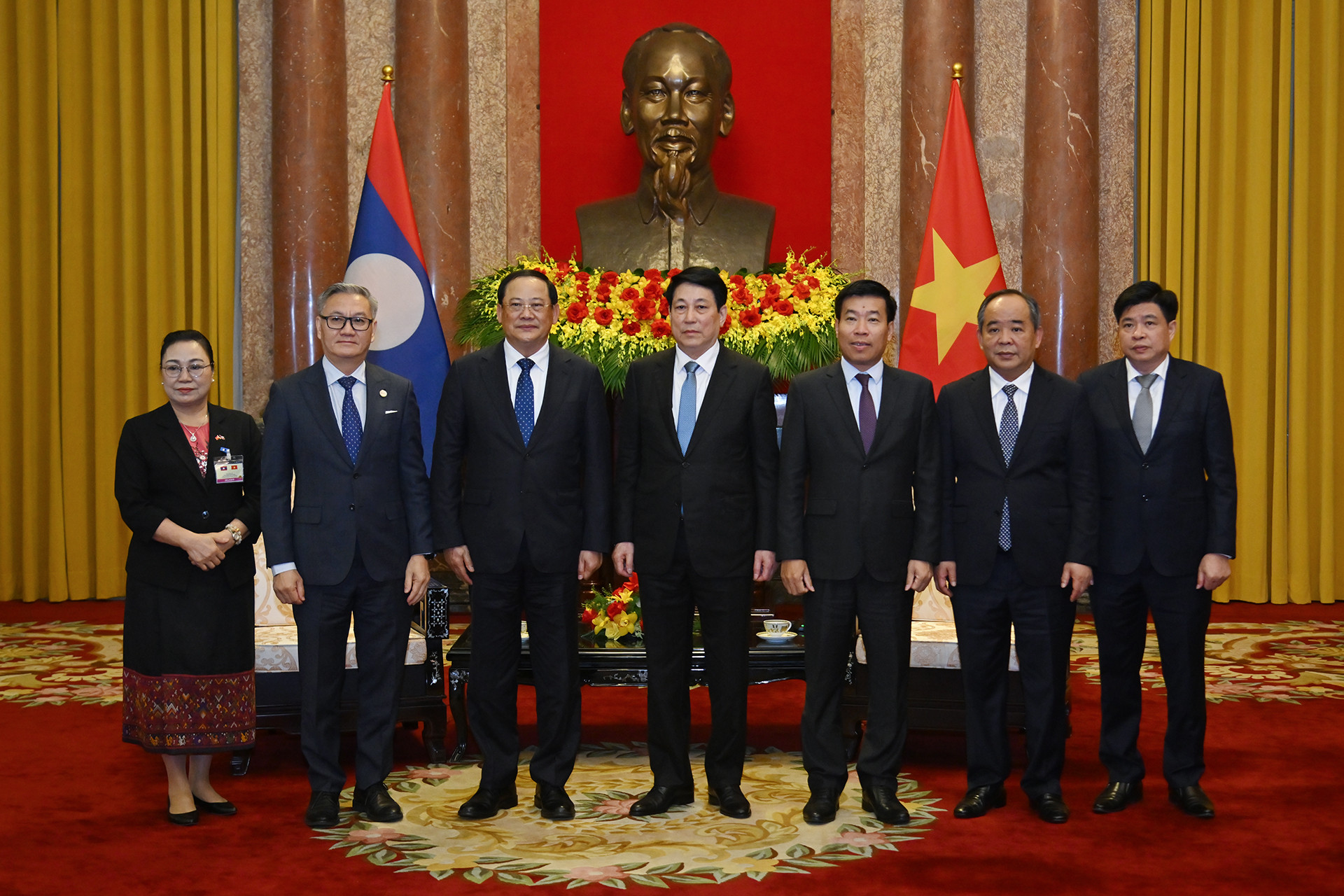 [Ảnh] Chủ tịch nước Lương Cường tiếp Thủ tướng Lào Sonexay Siphandone ảnh 9