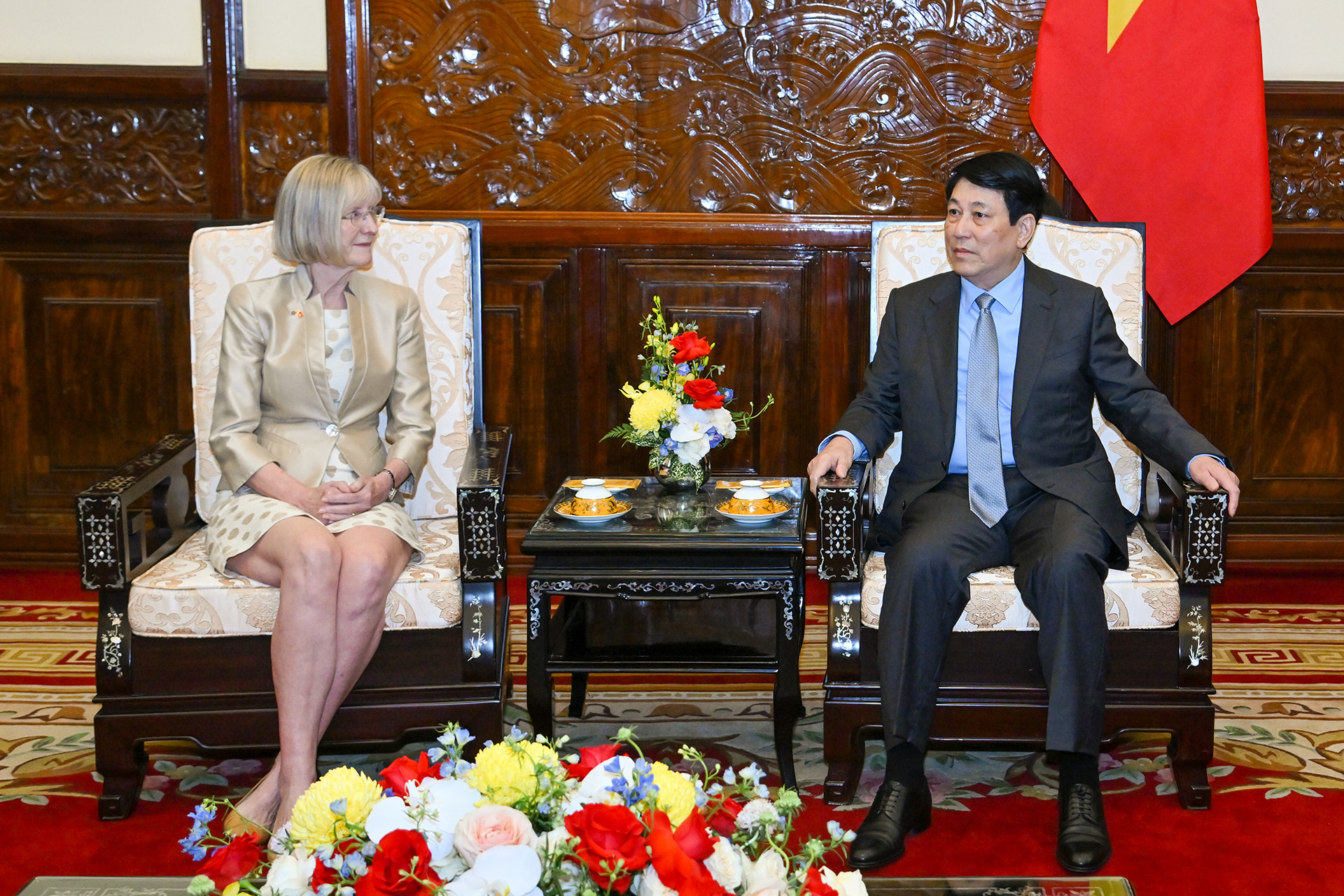 Chủ tịch nước Lương Cường tiếp Đại sứ Australia tại Việt Nam Gillian Bird.