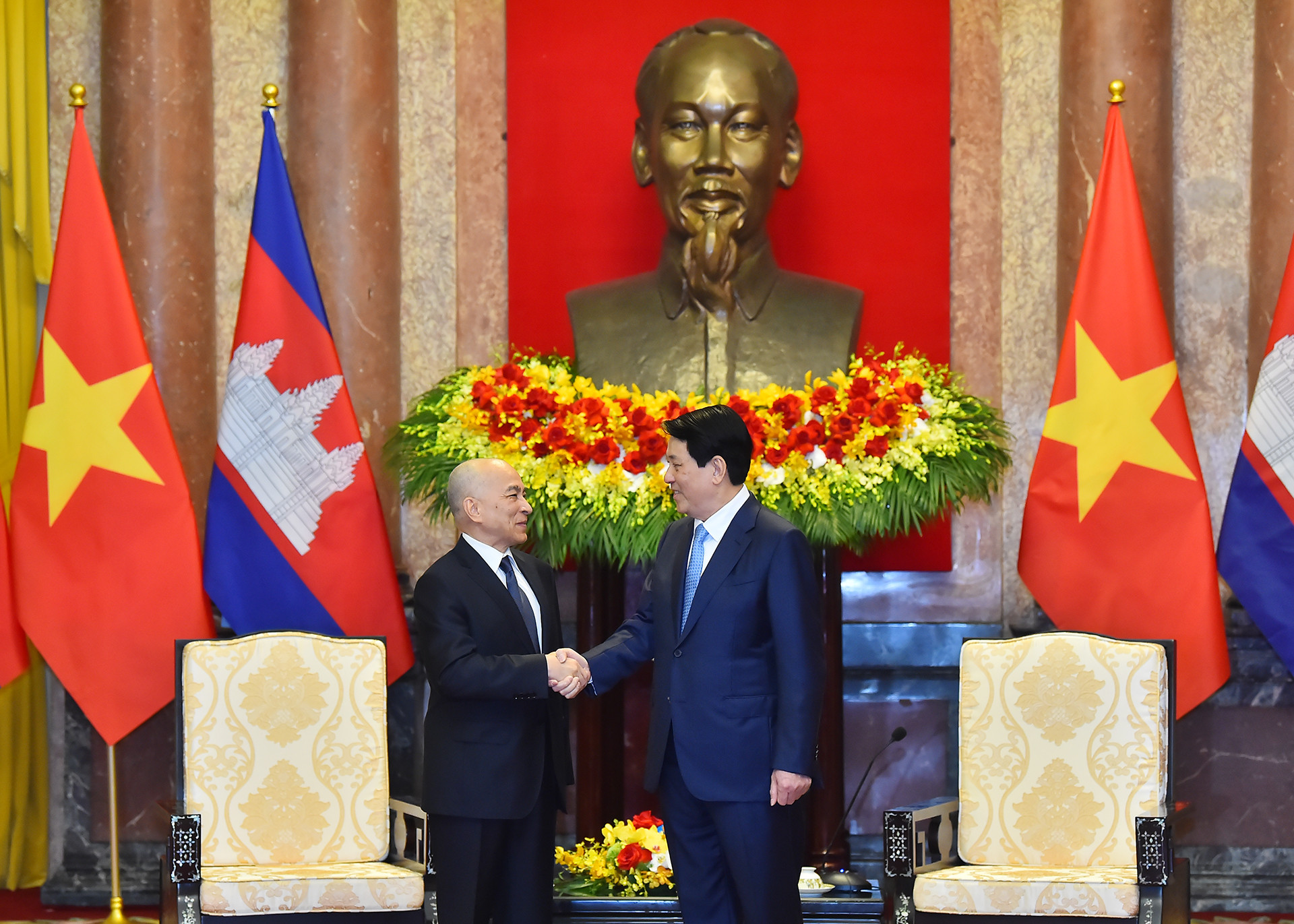 Đây là chuyến thăm Việt Nam thứ bảy của Quốc vương Campuchia Norodom Sihamoni kể từ khi đăng quang năm 2004. Chuyến thăm tiếp tục thể hiện tình cảm hữu nghị, sự tin cậy và coi trọng của Quốc vương Campuchia Norodom Sihamoni dành cho Việt Nam và quan hệ hai nước.