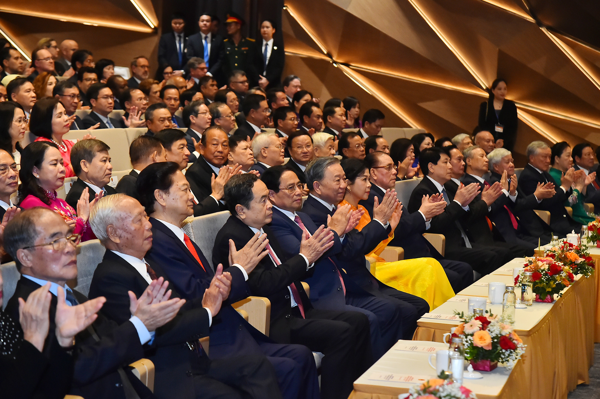 [Ảnh] Tổng Bí thư, Chủ tịch nước Tô Lâm và Phu nhân chủ trì Lễ kỷ niệm 79 năm Quốc khánh nước Cộng hòa xã hội chủ nghĩa Việt Nam ảnh 6