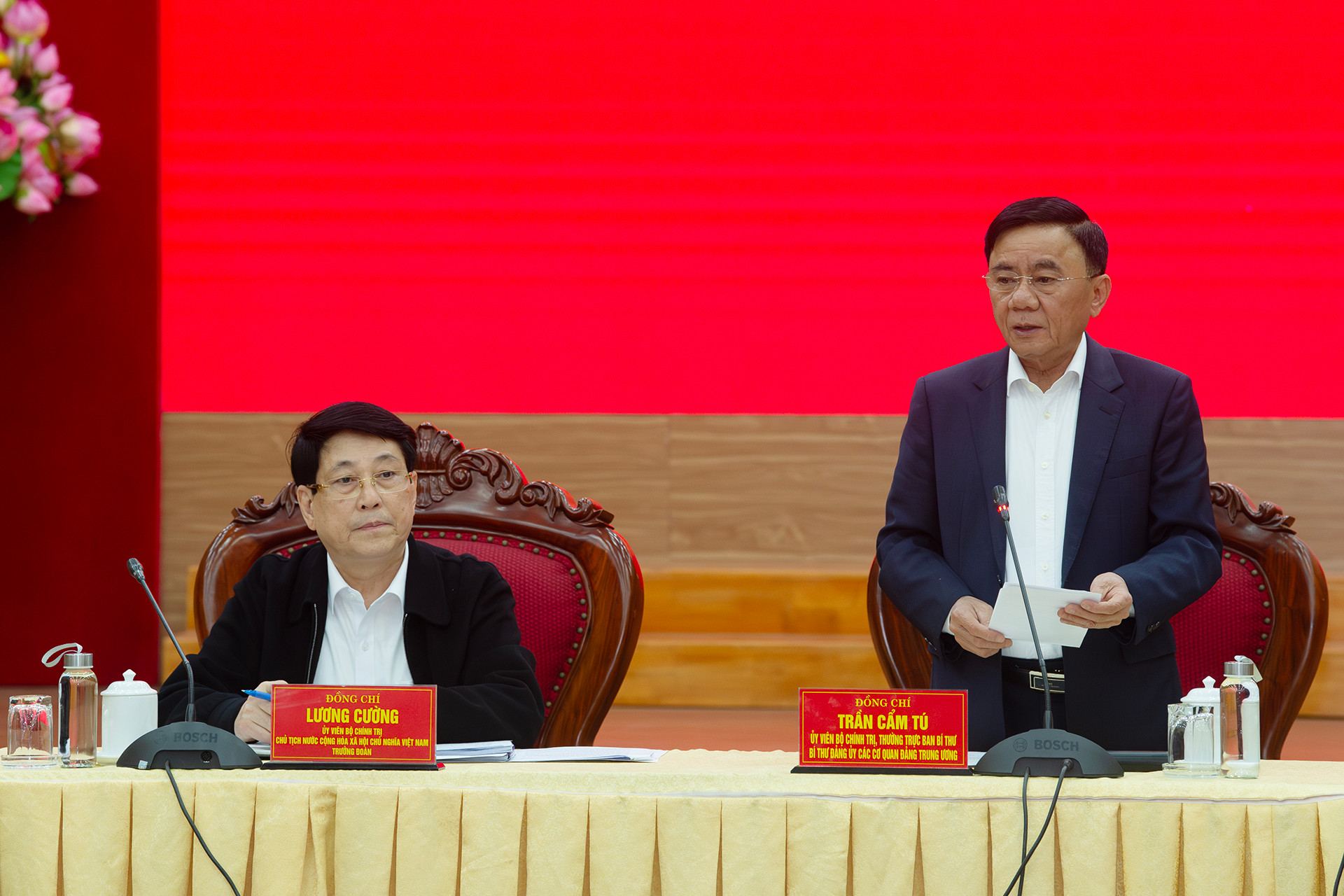 Thường trực Ban Bí thư, Bí thư Đảng ủy các cơ quan Đảng Trung ương Trần Cẩm Tú phát biểu.