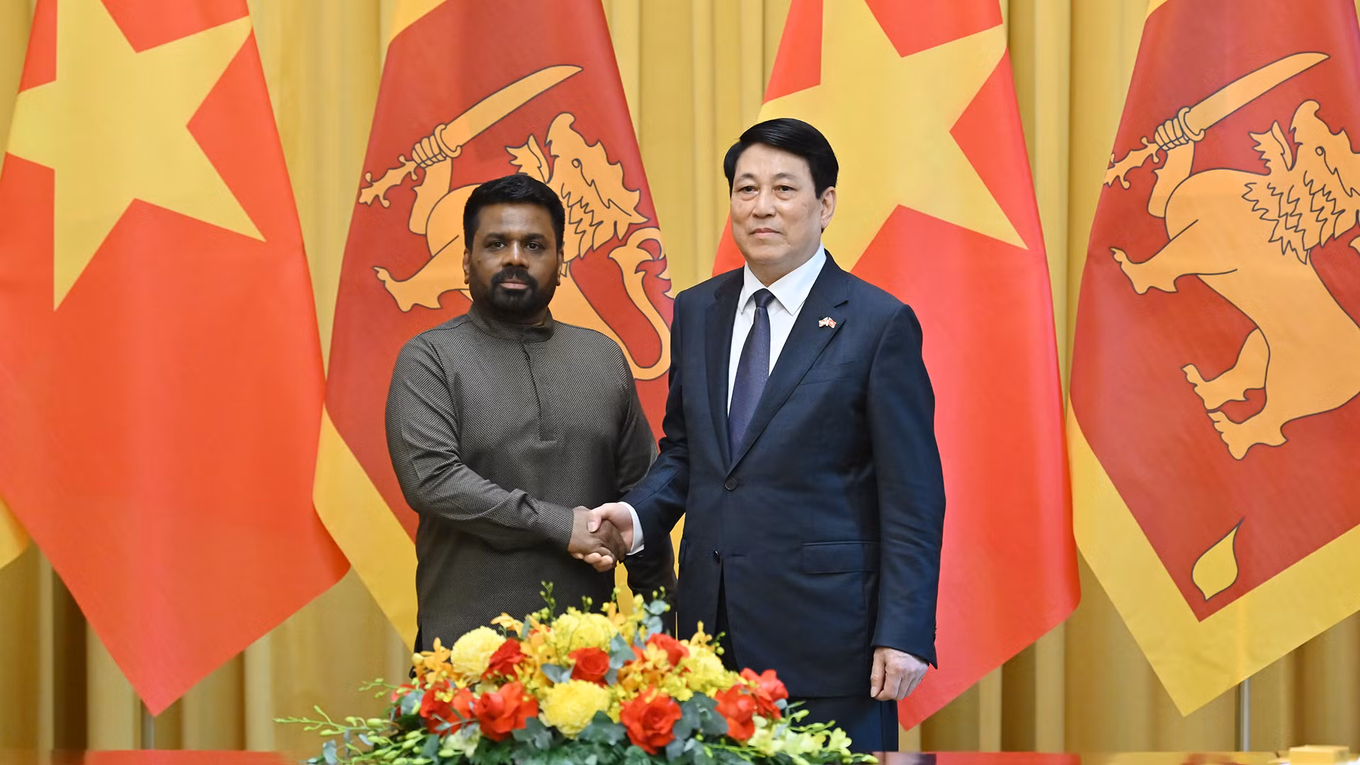 Chủ tịch nước Lương Cường và Tổng thống Sri Lanka Anura Kumara Dissanayaka.