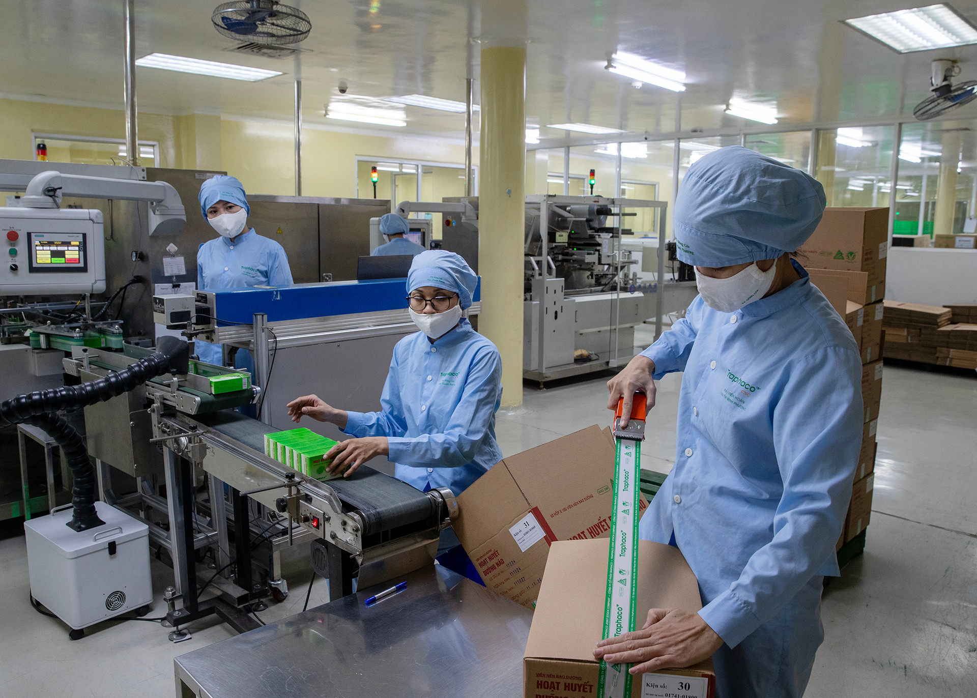 Trong hơn 50 năm dựng xây và phát triển, các thế hệ lãnh đạo Công ty cổ phần Traphaco luôn ý thức trách nhiệm, vai trò của mình trong việc tạo ra sản phẩm từ dược liệu trong nước, tốt cho sức khỏe, phù hợp với điều kiện tài chính của người dân và quảng bá thương hiệu dược liệu Việt Nam ra thế giới.