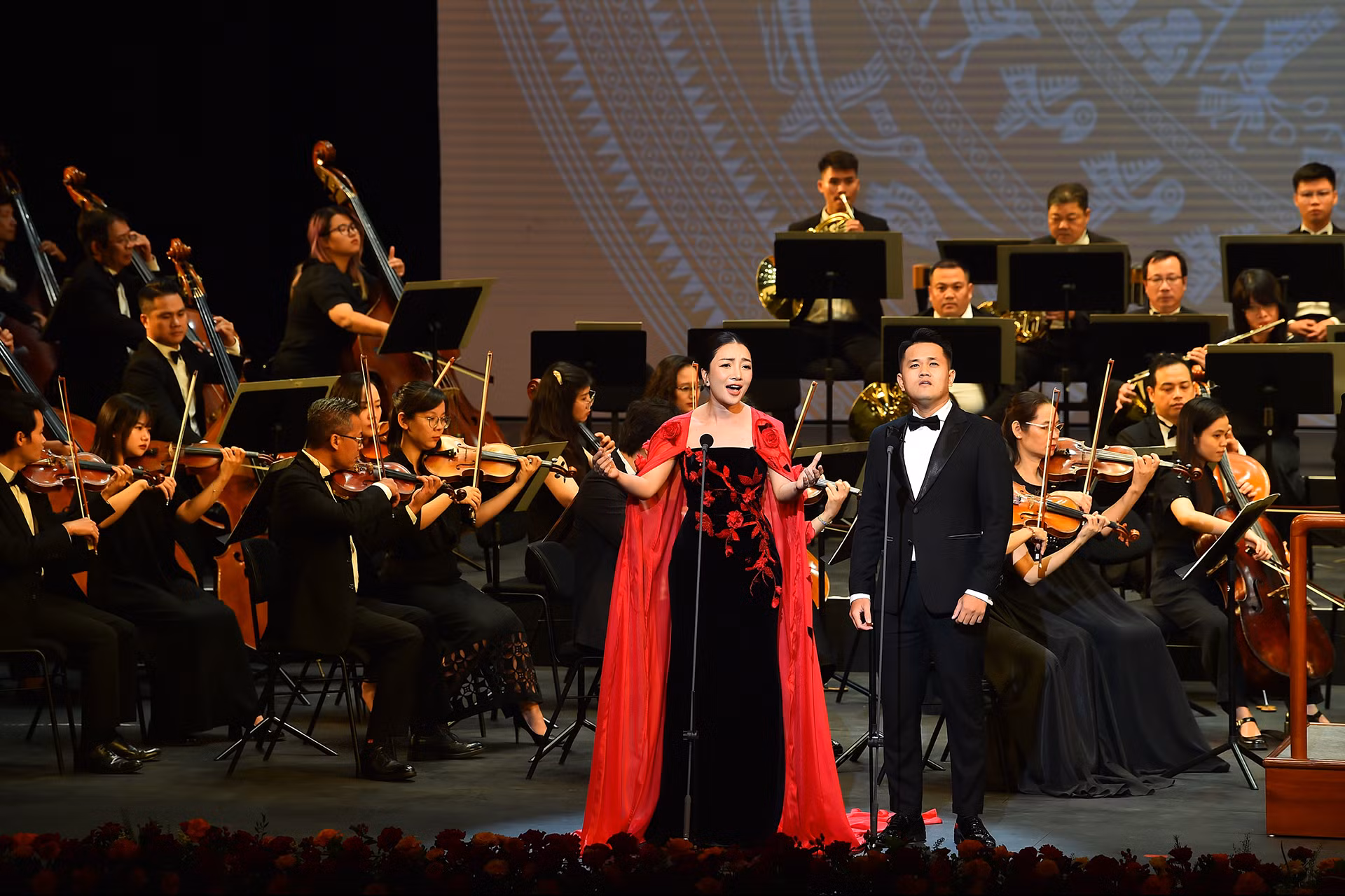 Chương trình nghệ thuật chào mừng kỷ niệm 79 năm Quốc khánh nước Cộng hòa xã hội chủ nghĩa Việt Nam.