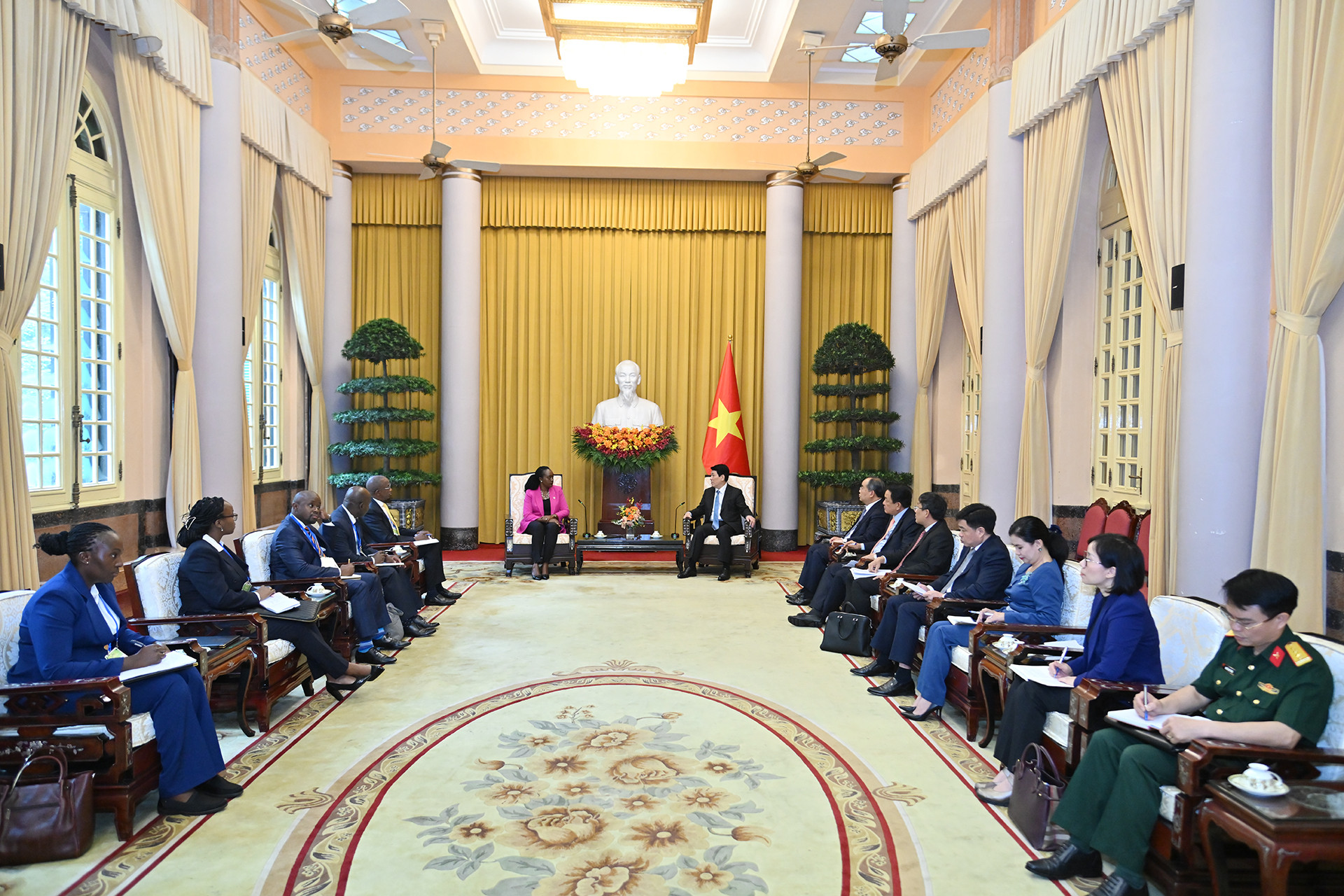 Quang cảnh buổi tiếp tại Phủ Chủ tịch.