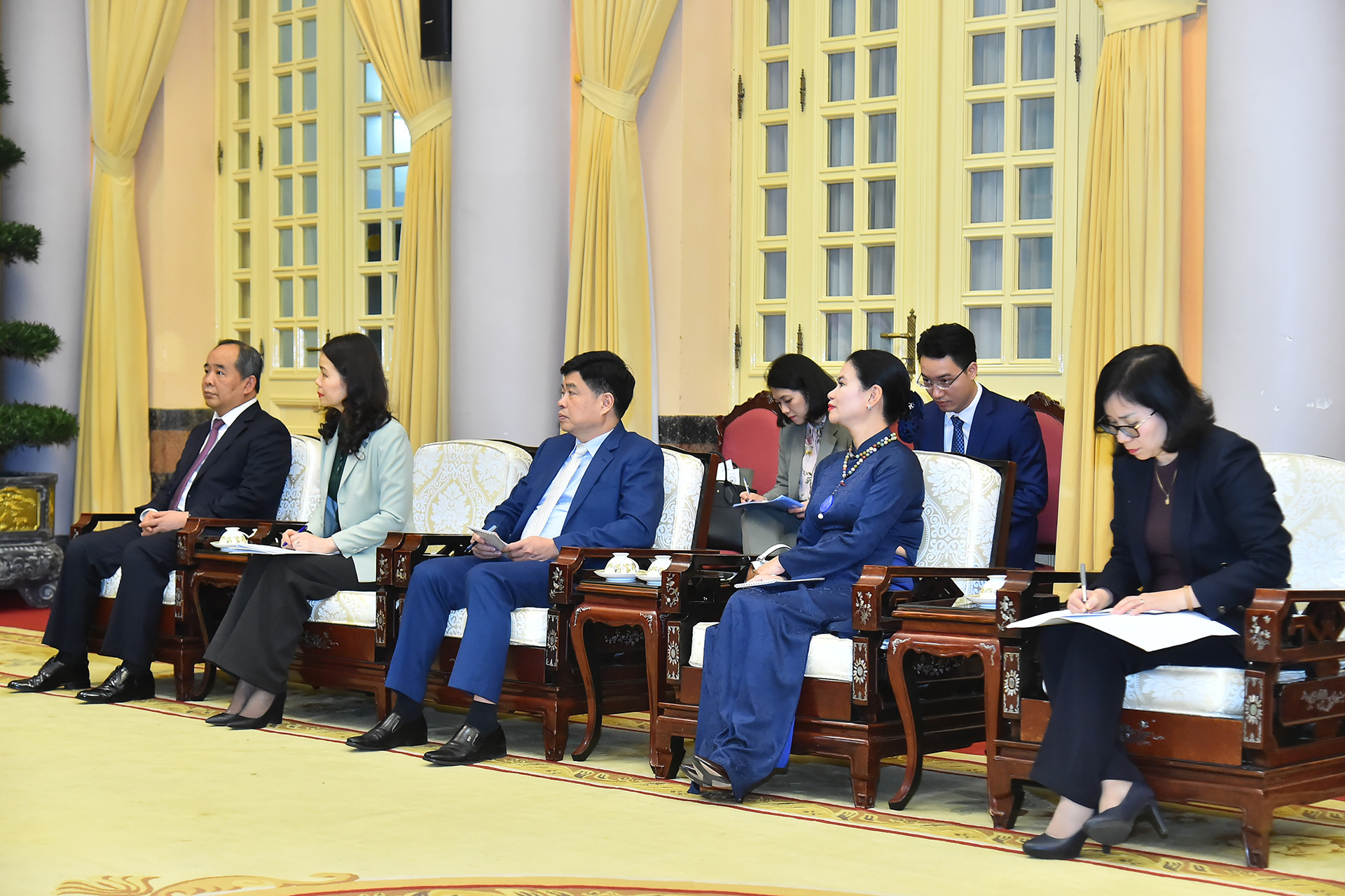 Các đại biểu Việt Nam tại buổi tiếp.