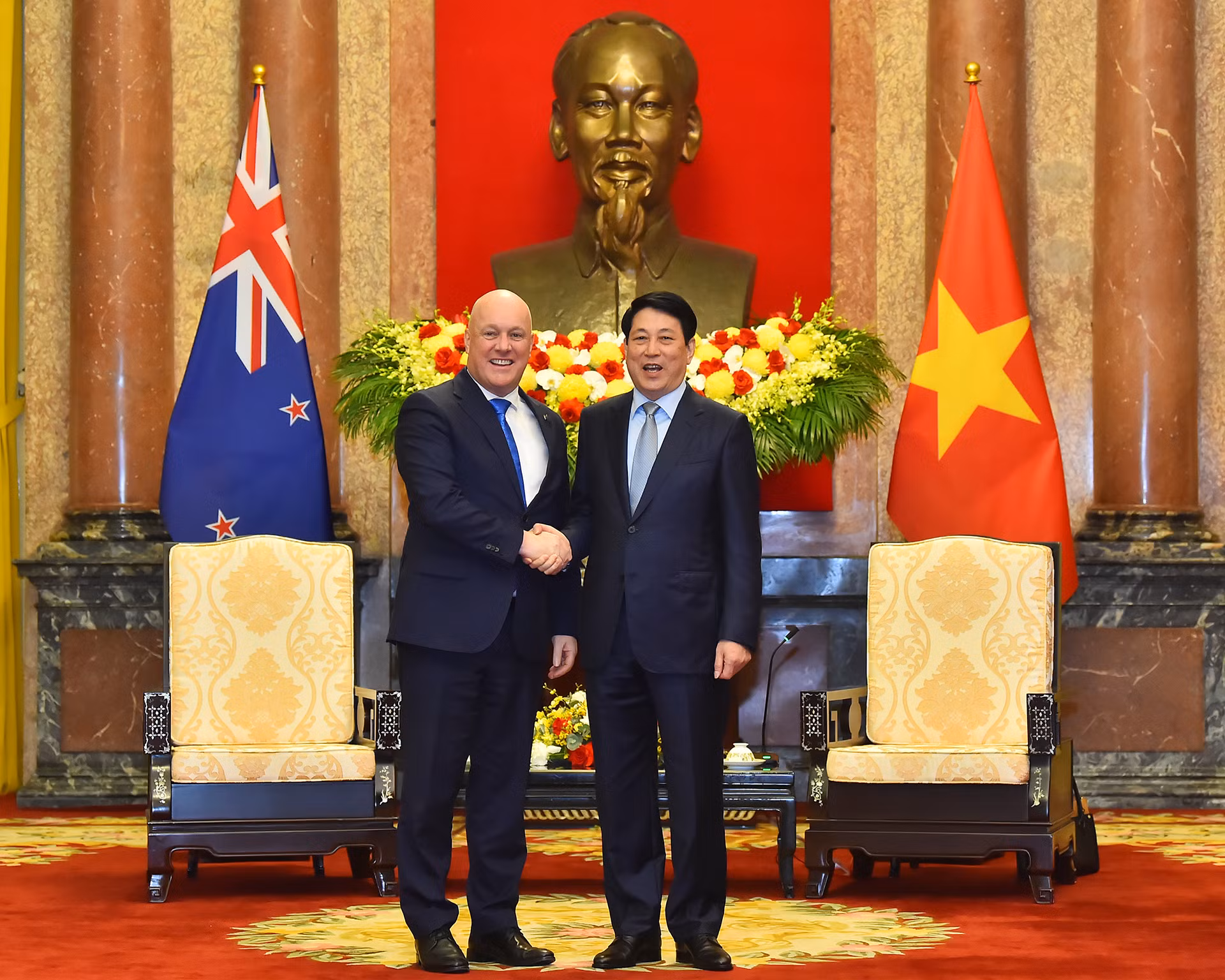 Chủ tịch nước Lương Cường và Thủ tướng New Zealand Christopher Luxon tại buổi tiếp. Chủ tịch nước Lương Cường và Thủ tướng New Zealand Christopher Luxon tại buổi tiếp.