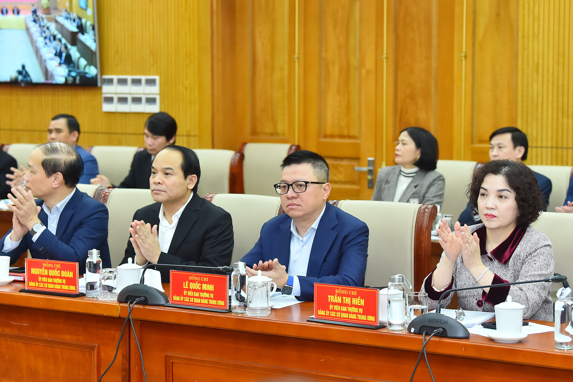 Các đại biểu tham dự hội nghị.