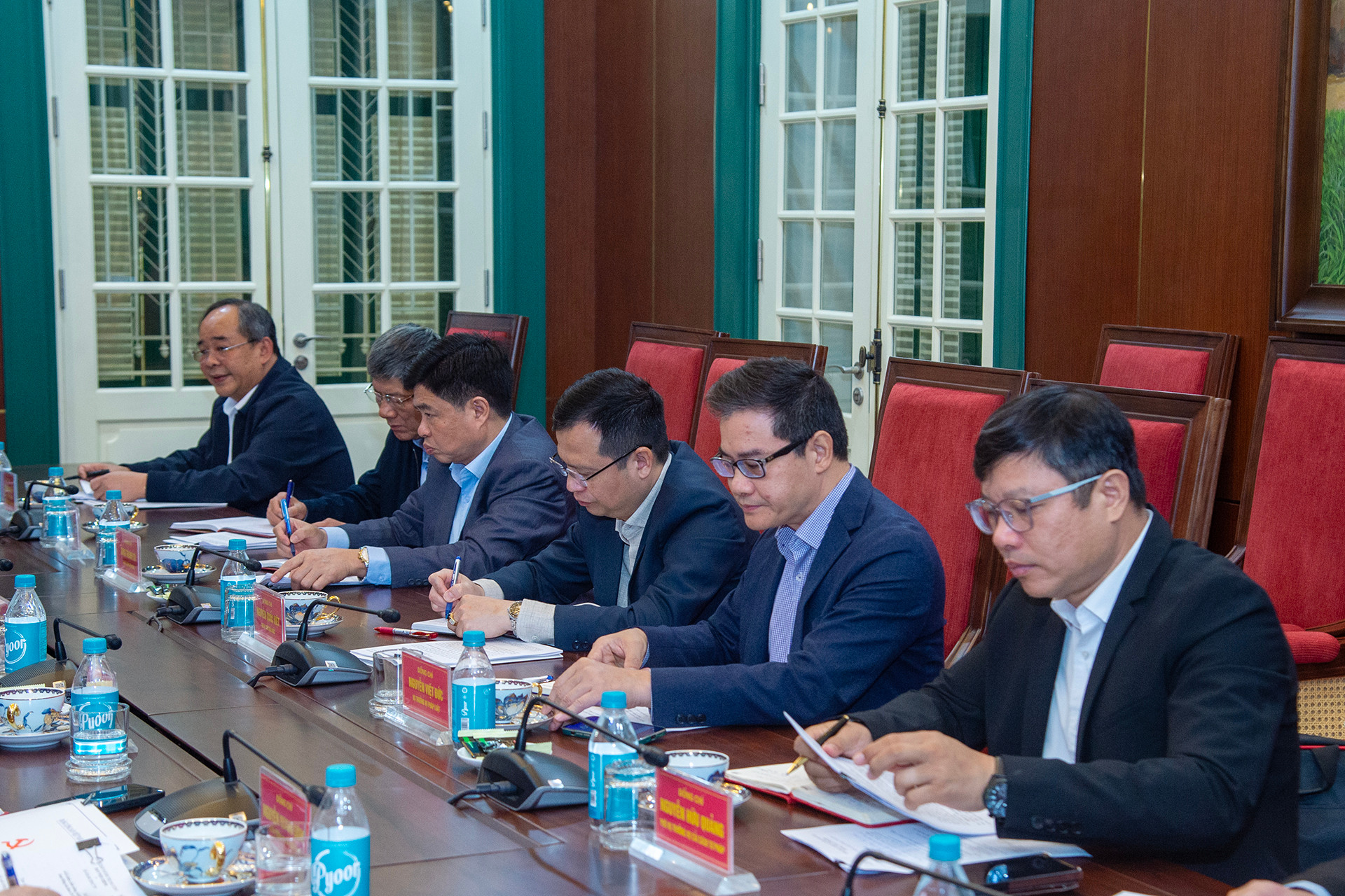 Đại diện lãnh đạo Văn phòng Chủ tịch nước và Ban Nội chính Trung ương tham dự buổi làm việc.