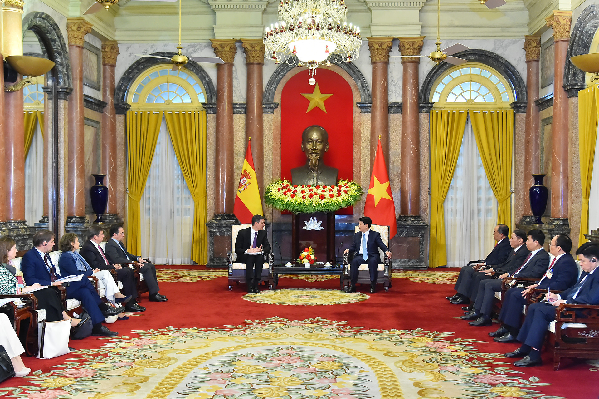 [Ảnh] Chủ tịch nước Lương Cường tiếp Thủ tướng Vương quốc Tây Ban Nha Pedro Sanchez ảnh 7