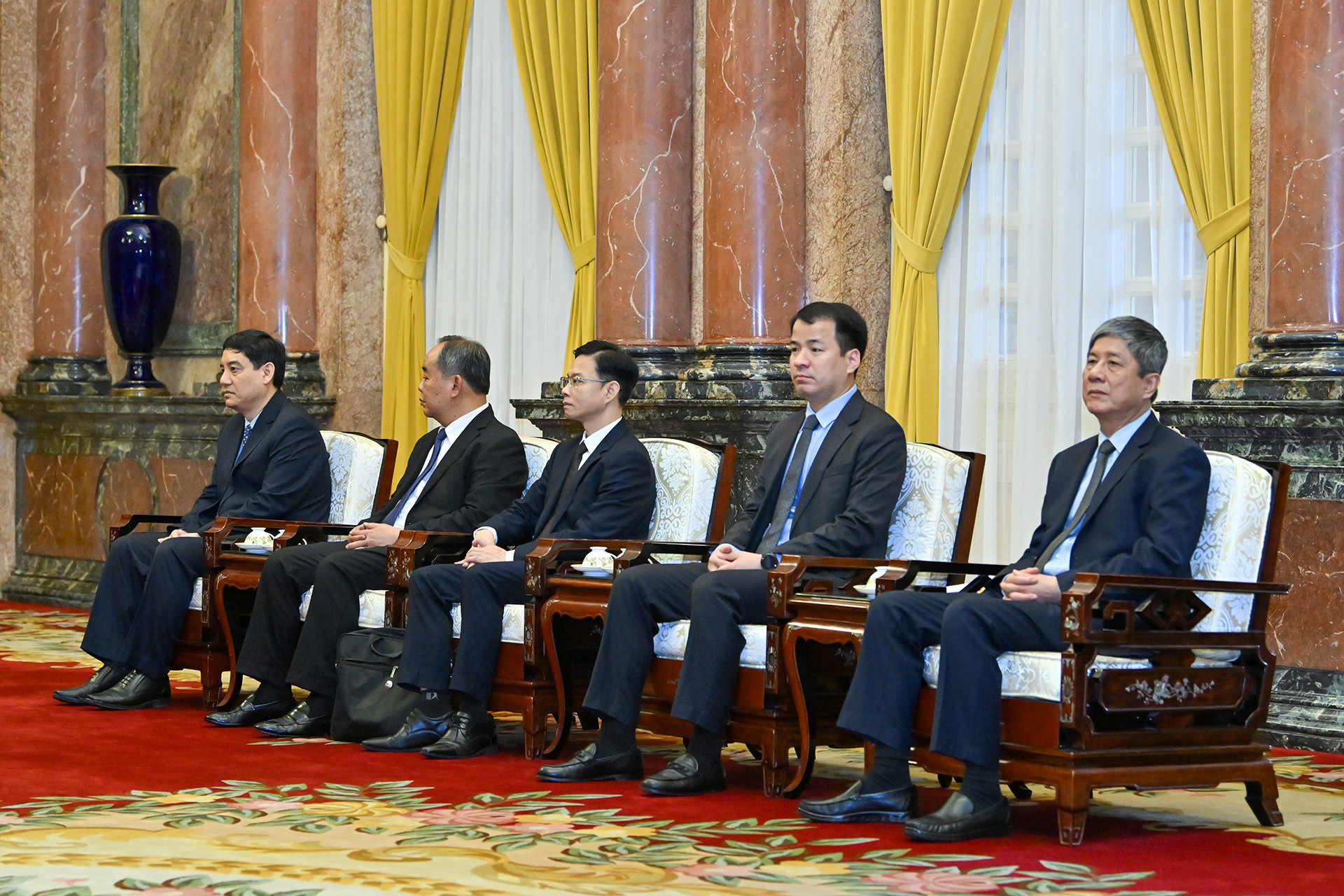 Các đại biểu Việt Nam tham dự buổi tiếp. Các đại biểu Việt Nam tham dự buổi tiếp.