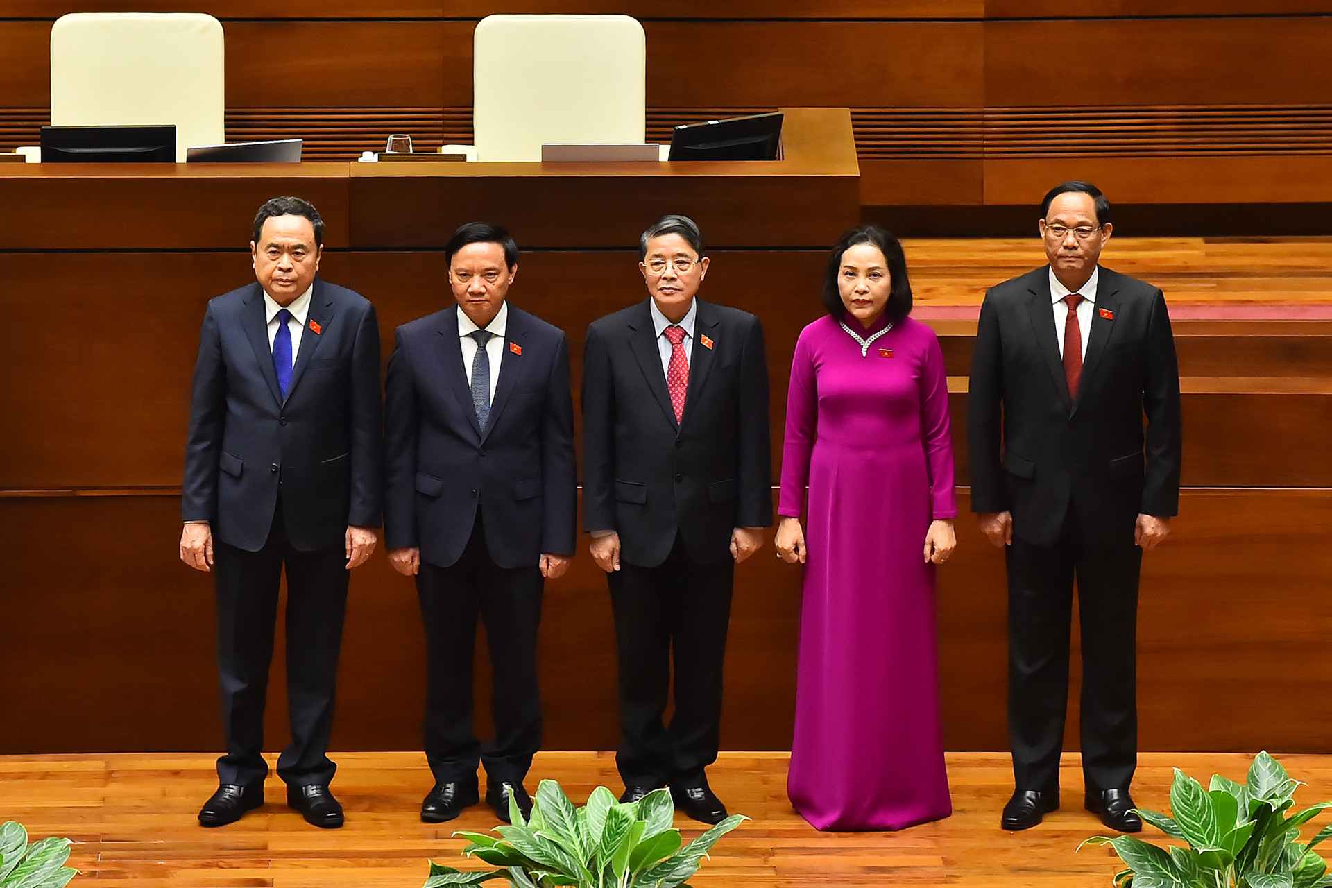 Chủ tịch Quốc hội Trần Thanh Mẫn và các Phó Chủ tịch Quốc hội chứng kiến Lễ tuyên thệ nhậm chức của Chủ tịch nước Lương Cường.