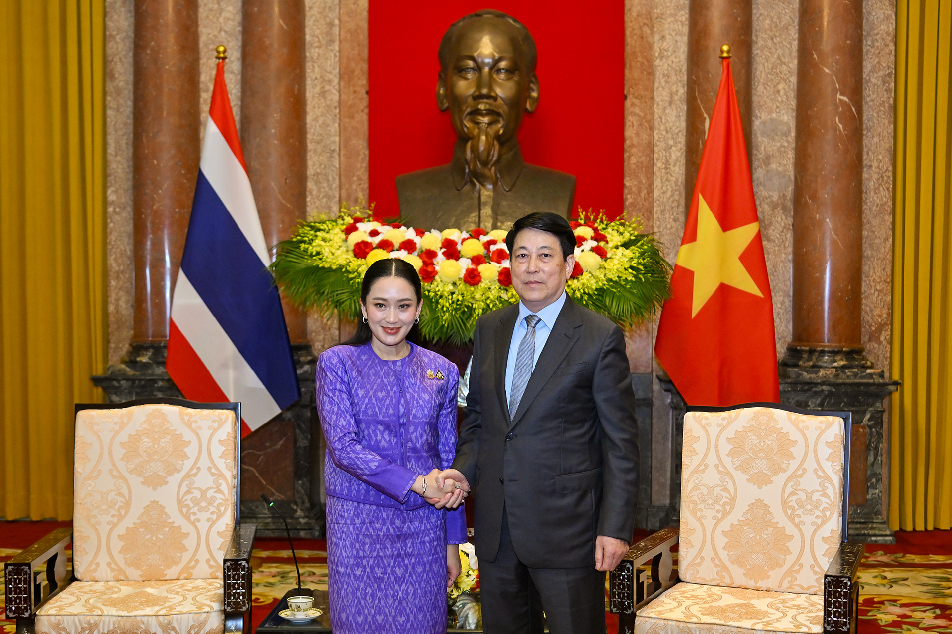 Chủ tịch nước Lương Cường và Thủ tướng Thái Lan Paetongtarn Shinawatra tại buổi tiếp.