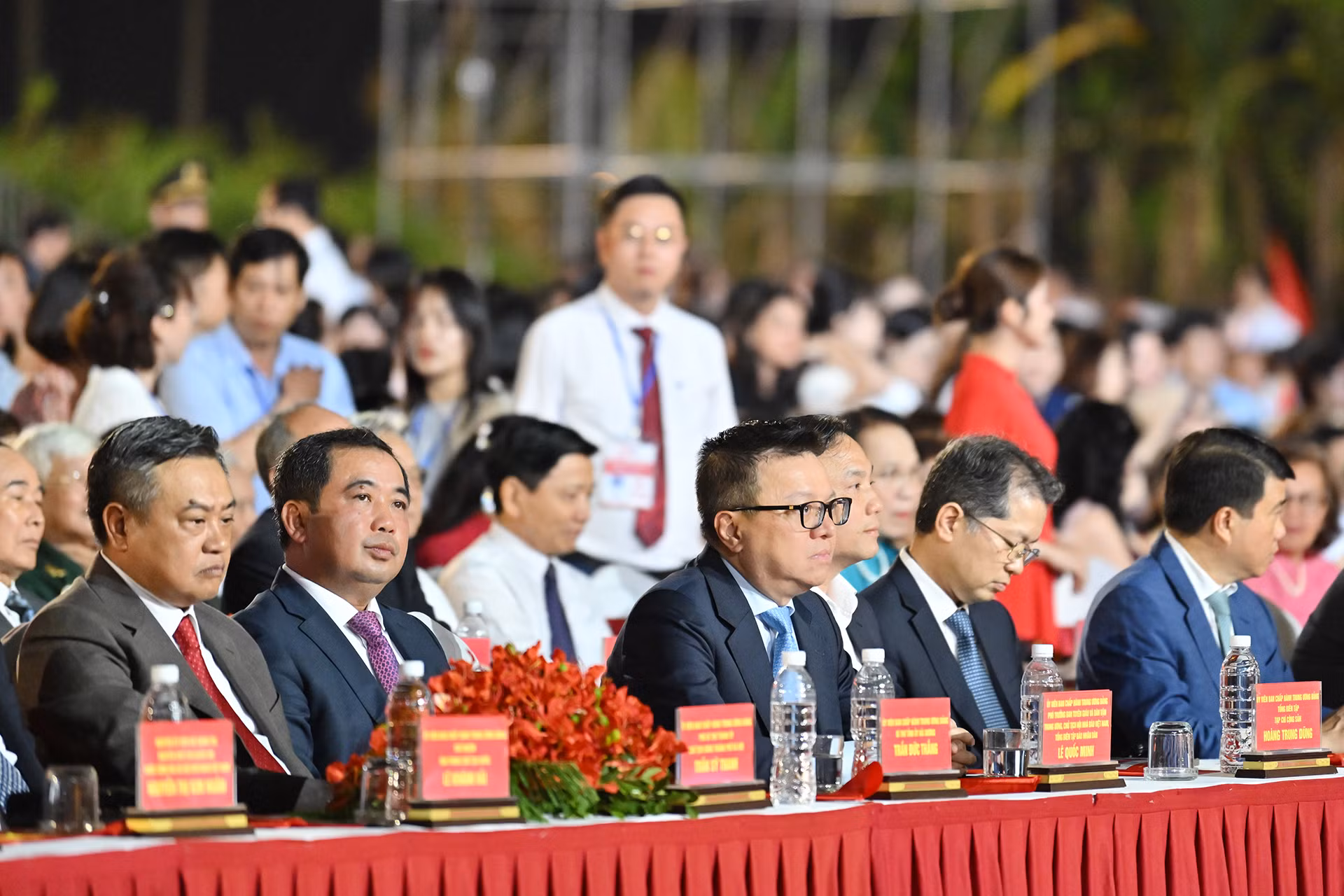 Các đại biểu khách mời tham dự lễ kỷ niệm.