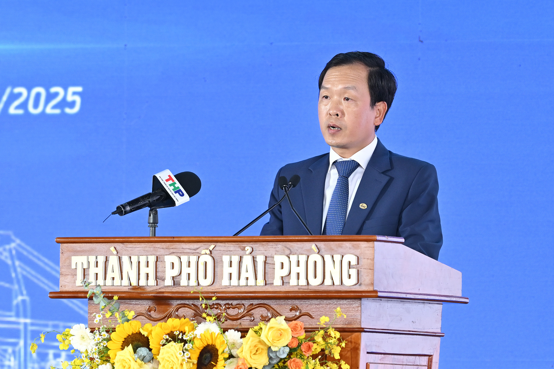 Chủ tịch Hội đồng quản trị Công ty cổ phần Cảng Hải Phòng Lê Hồng Minh phát biểu tại buổi lễ. Chủ tịch Hội đồng quản trị Công ty cổ phần Cảng Hải Phòng Lê Hồng Minh phát biểu tại buổi lễ.