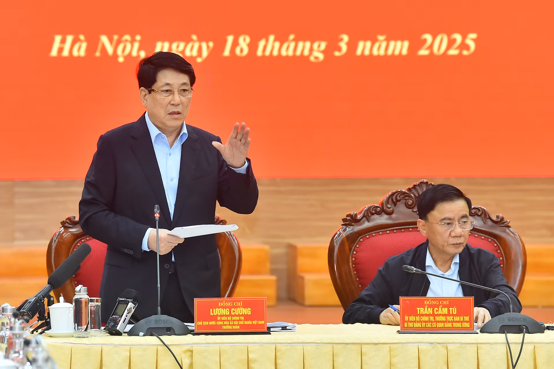 Chủ tịch nước Lương Cường phát biểu chỉ đạo hội nghị.