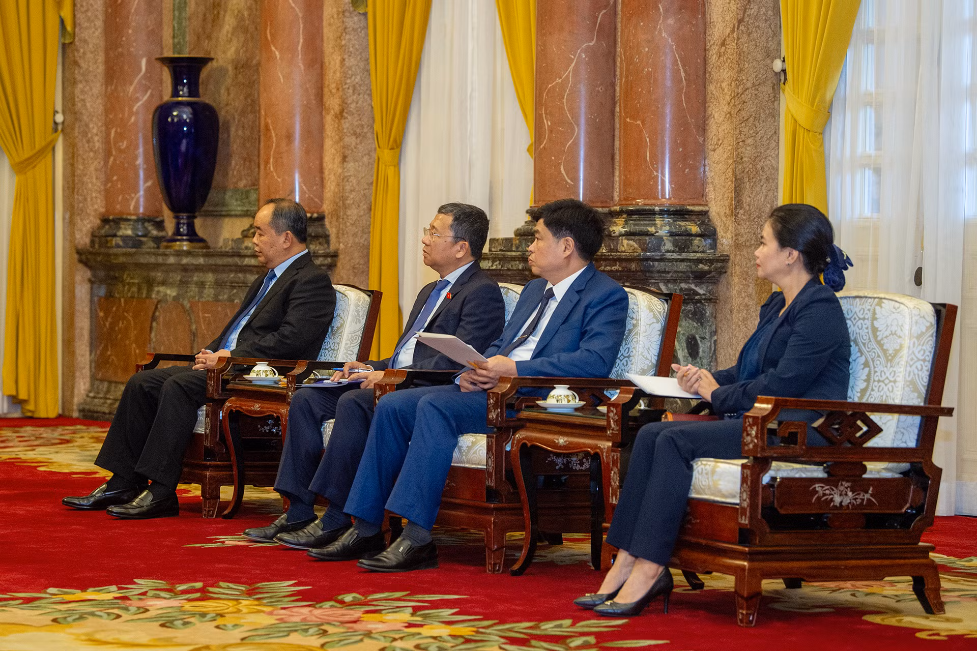 Các đại biểu đoàn Việt Nam tại buổi tiếp. Các đại biểu đoàn Việt Nam tại buổi tiếp.