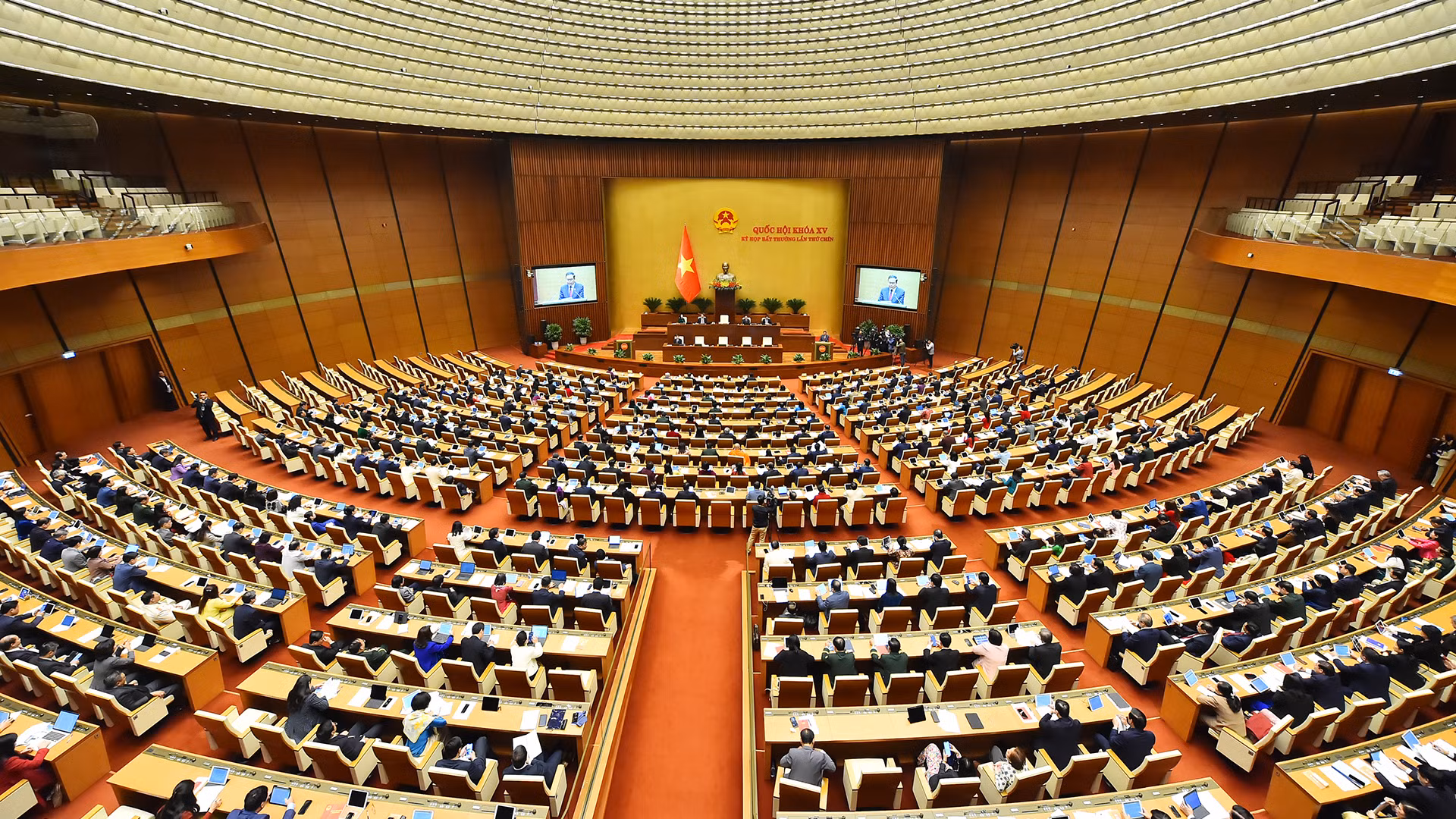 Toàn cảnh phiên khai mạc Kỳ họp bất thường lần thứ 9, Quốc hội khóa XV.