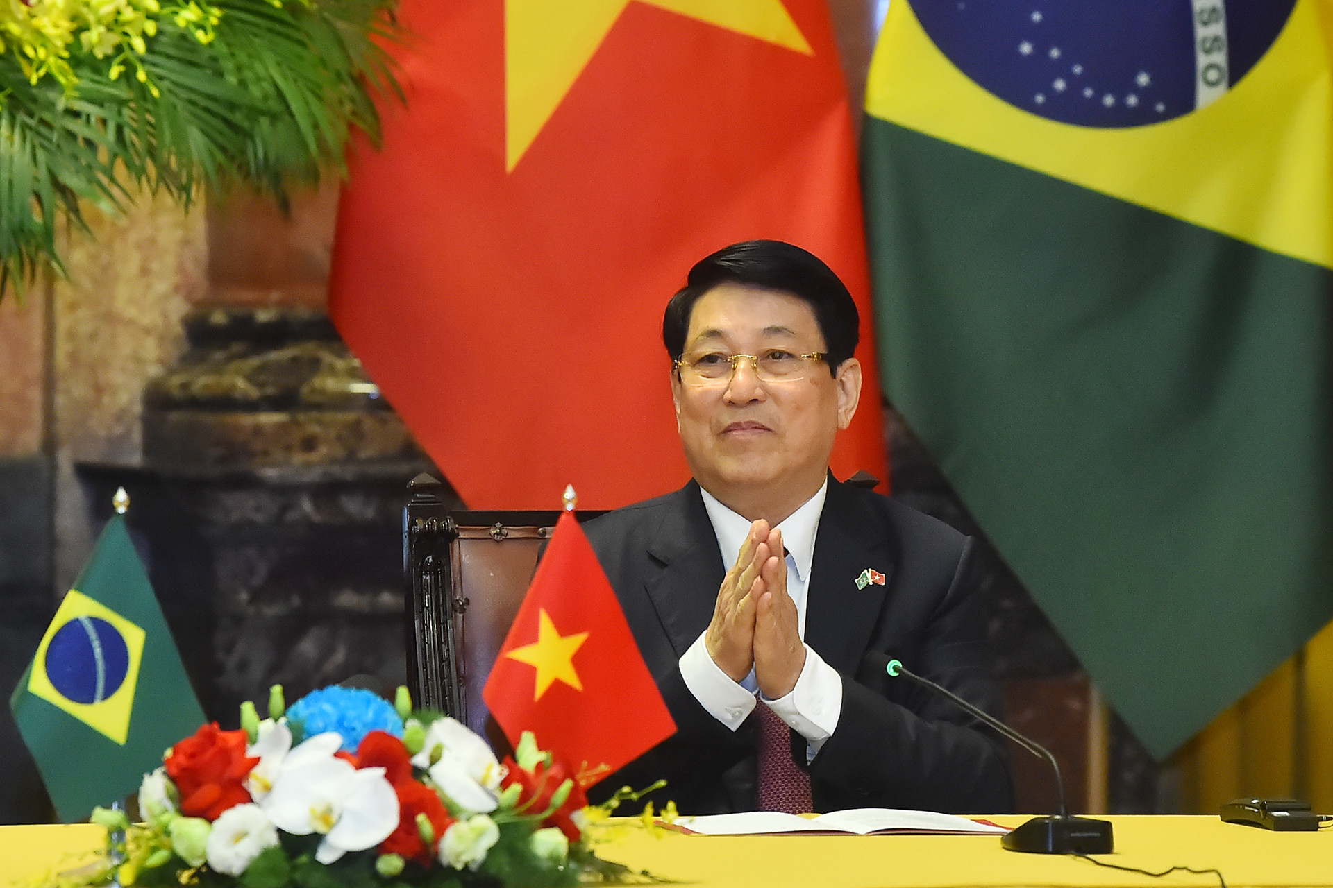 Chủ tịch nước Lương Cường tại buổi gặp gỡ báo chí.