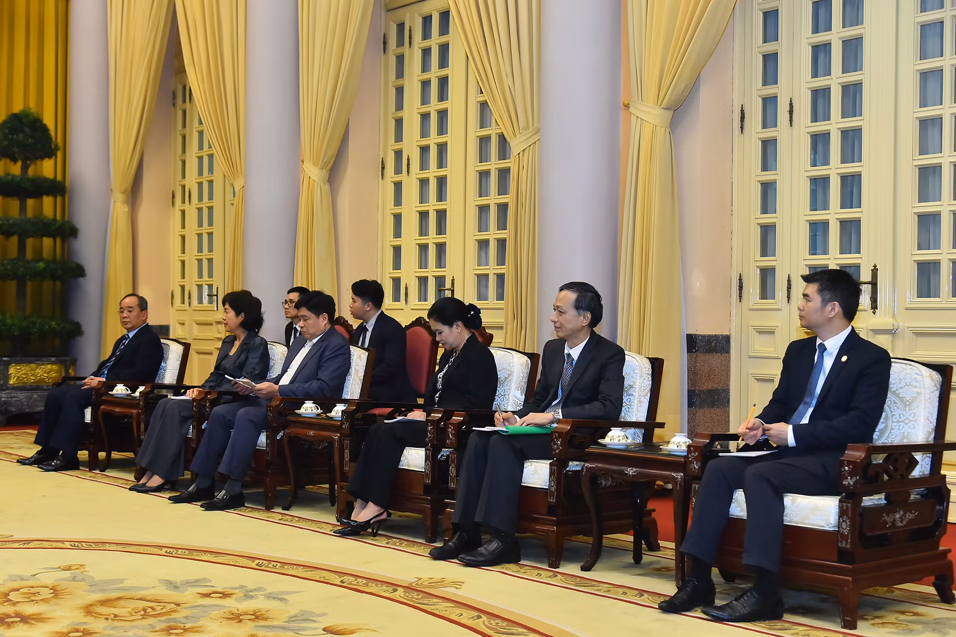 Các đại biểu Việt Nam tại buổi tiếp.