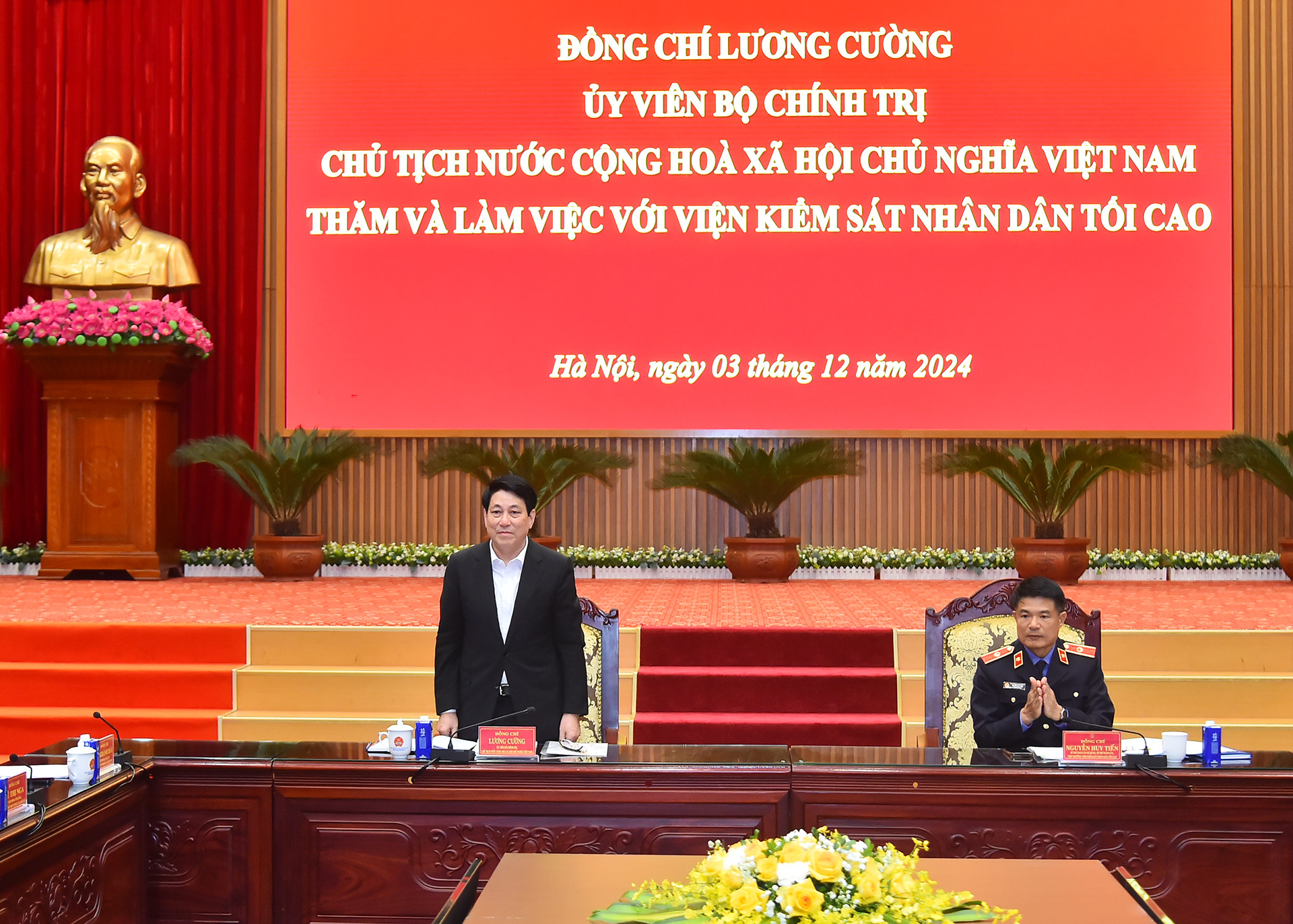 Chủ tịch nước Lương Cường tại buổi làm việc với Viện Kiểm sát nhân dân tối cao.