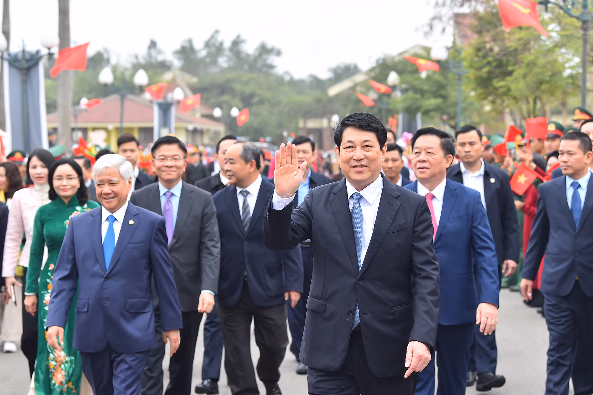 [Ảnh] Chủ tịch nước Lương Cường dự Ngày hội “Sắc xuân trên mọi miền Tổ quốc" ảnh 1