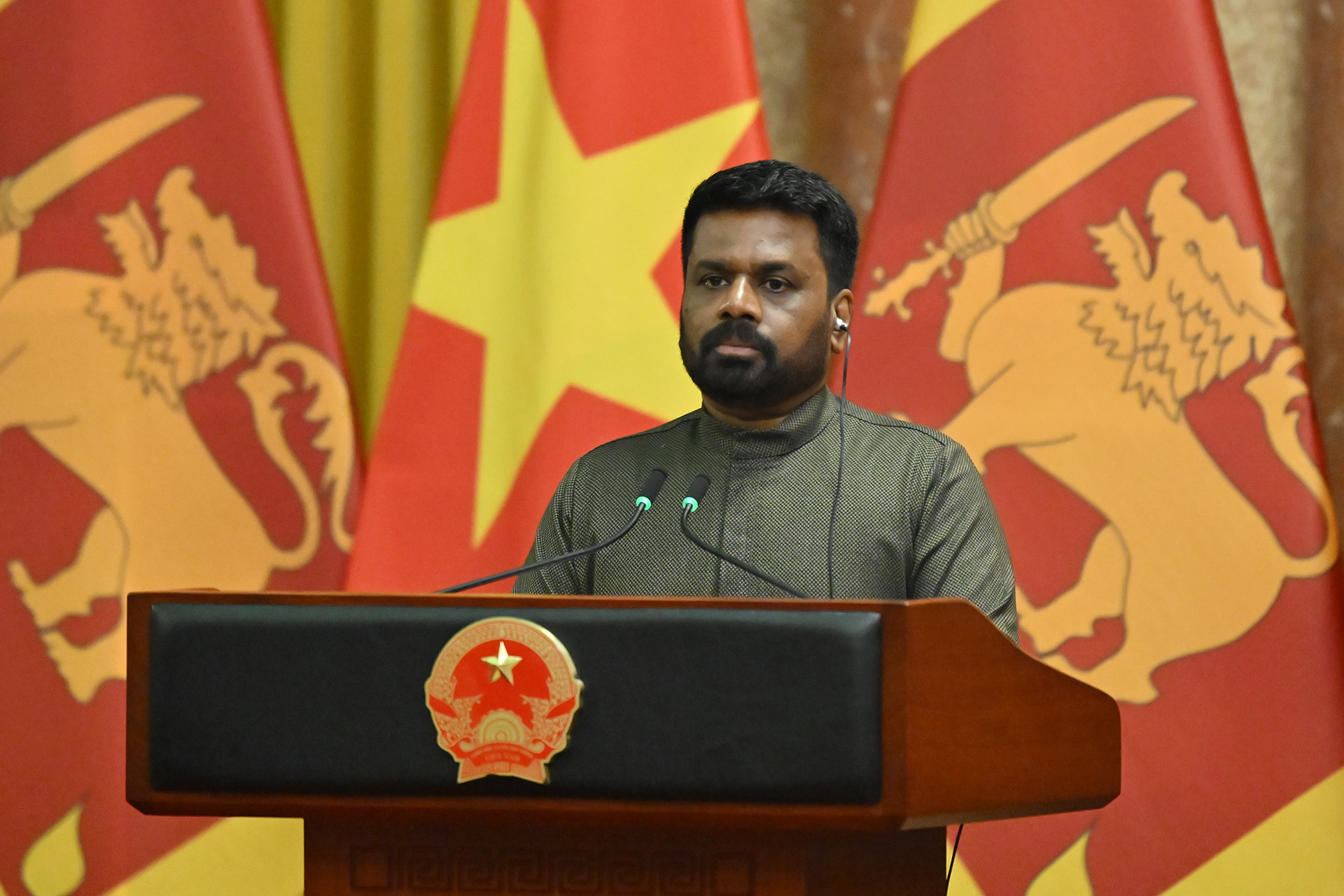 Tổng thống Sri Lanka Anura Kumara Dissanayaka phát biểu tại buổi gặp gỡ các cơ quan thông tấn, báo chí.