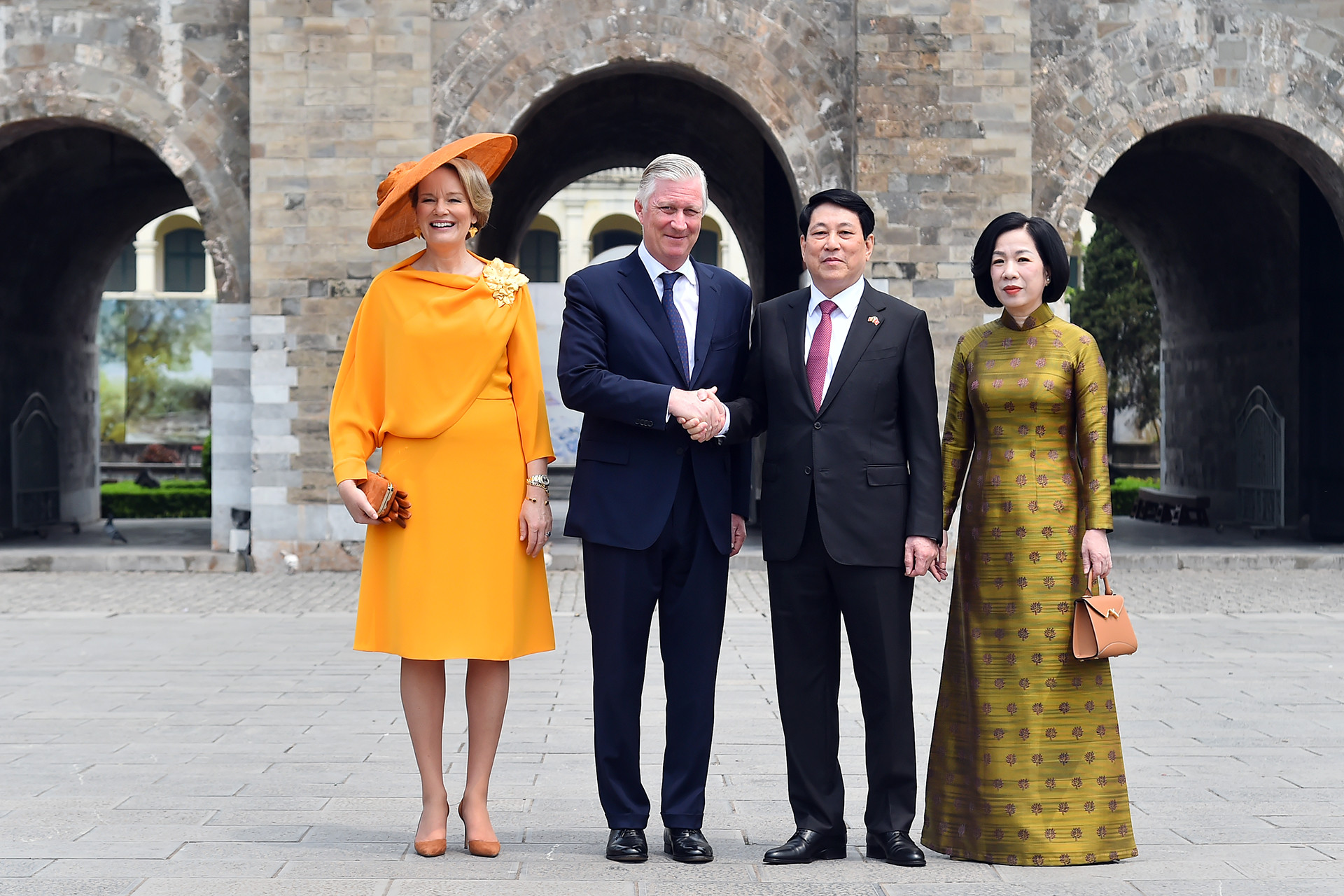 [Ảnh] Chủ tịch nước Lương Cường và Nhà vua Vương quốc Bỉ Philippe thăm Hoàng thành Thăng Long ảnh 2