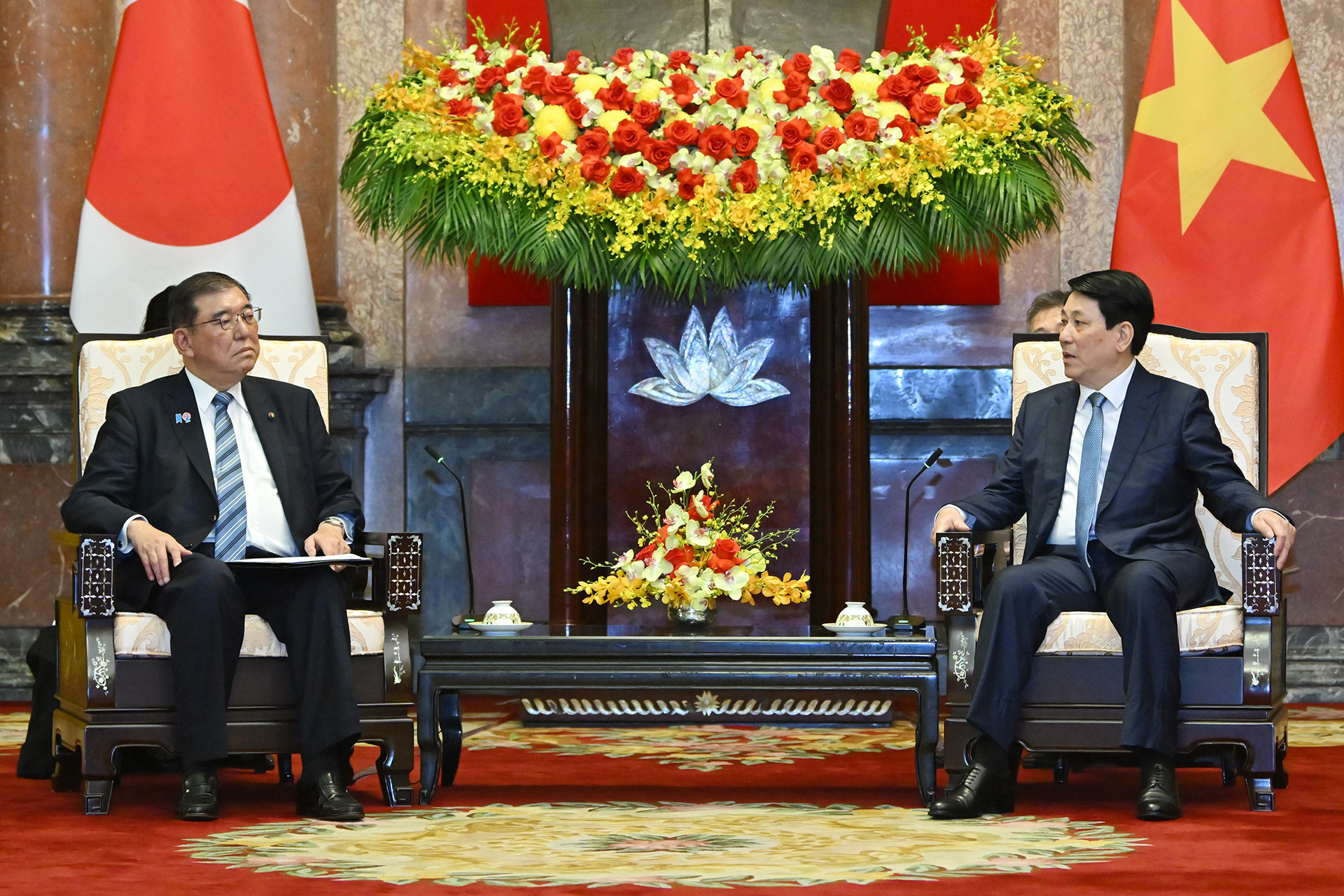 Chủ tịch nước Lương Cường tiếp Thủ tướng Nhật Bản Ishiba Shigeru.