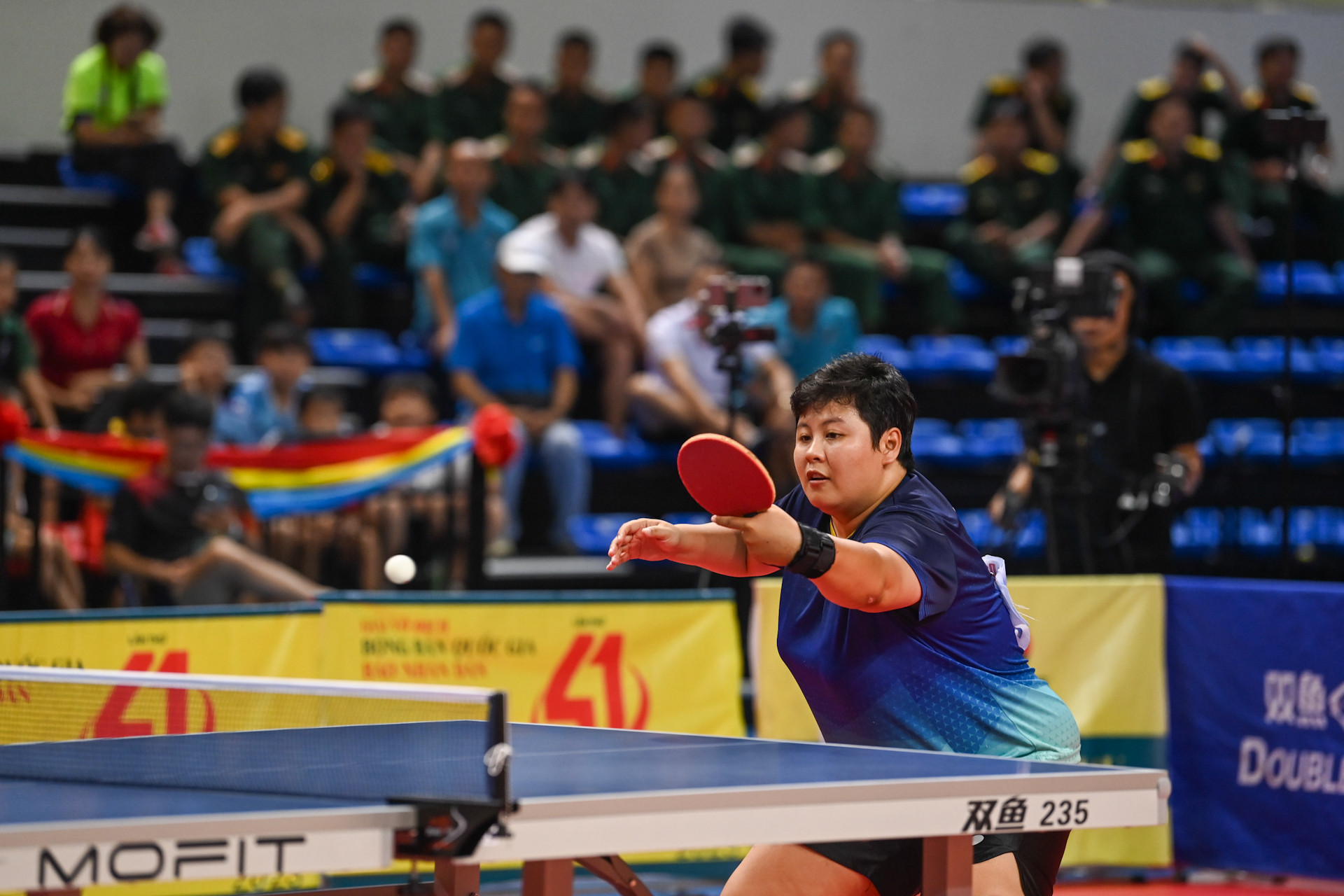 Trở lại mạnh mẽ trong séc đấu thứ sáu, Mỹ Trang đã thể hiện bản lĩnh khi nhanh chóng vượt lên dẫn trước 10-0, kết thúc séc đấu với tỷ số 11-6, giành chức vô địch đơn nữ.