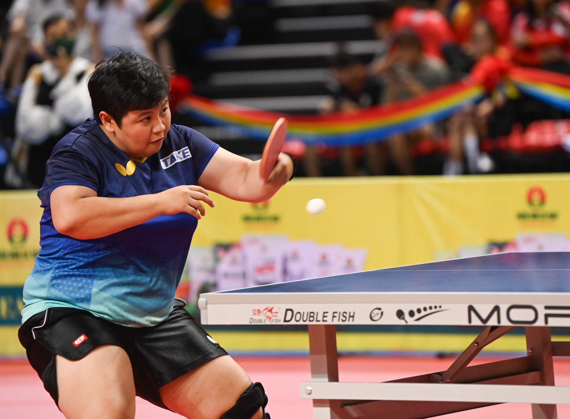 Kinh nghiệm dày dặn cùng bản lĩnh thi đấu vững vàng, Mỹ Trang đã nhanh chóng vượt qua Diệu Khánh trong hai séc đầu tiên với tỷ số 3-0.