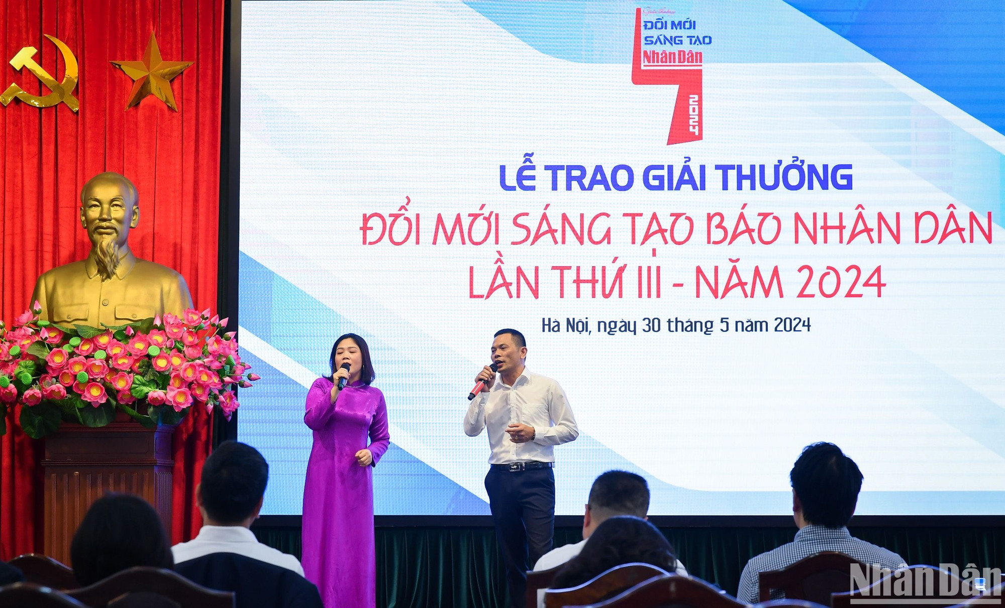 Một tiết mục biểu diễn nghệ thuật tại chương trình.